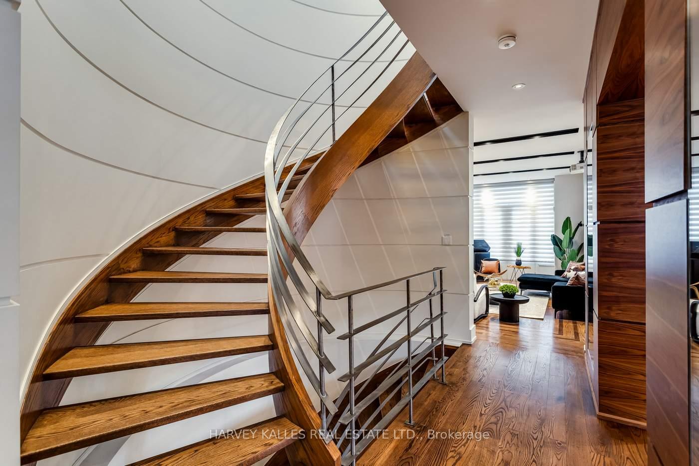 Photo 26 of 330 Brooke Avenue, Toronto, Bedford Park-Nortown — HOMEH