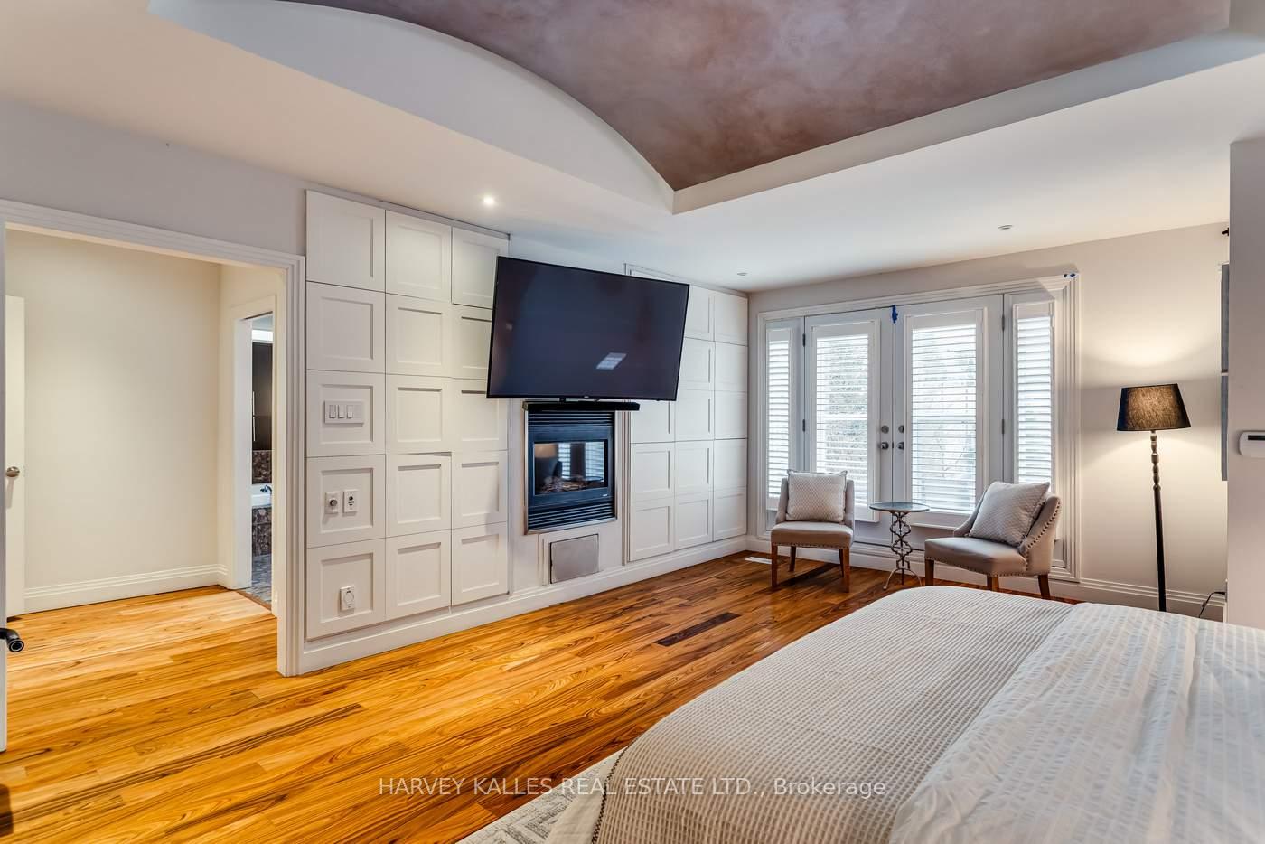 Photo 32 of 330 Brooke Avenue, Toronto, Bedford Park-Nortown — HOMEH
