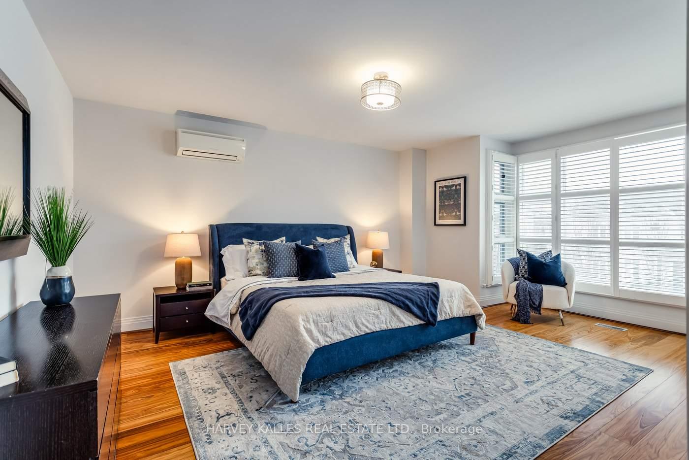 Photo 38 of 330 Brooke Avenue, Toronto, Bedford Park-Nortown — HOMEH
