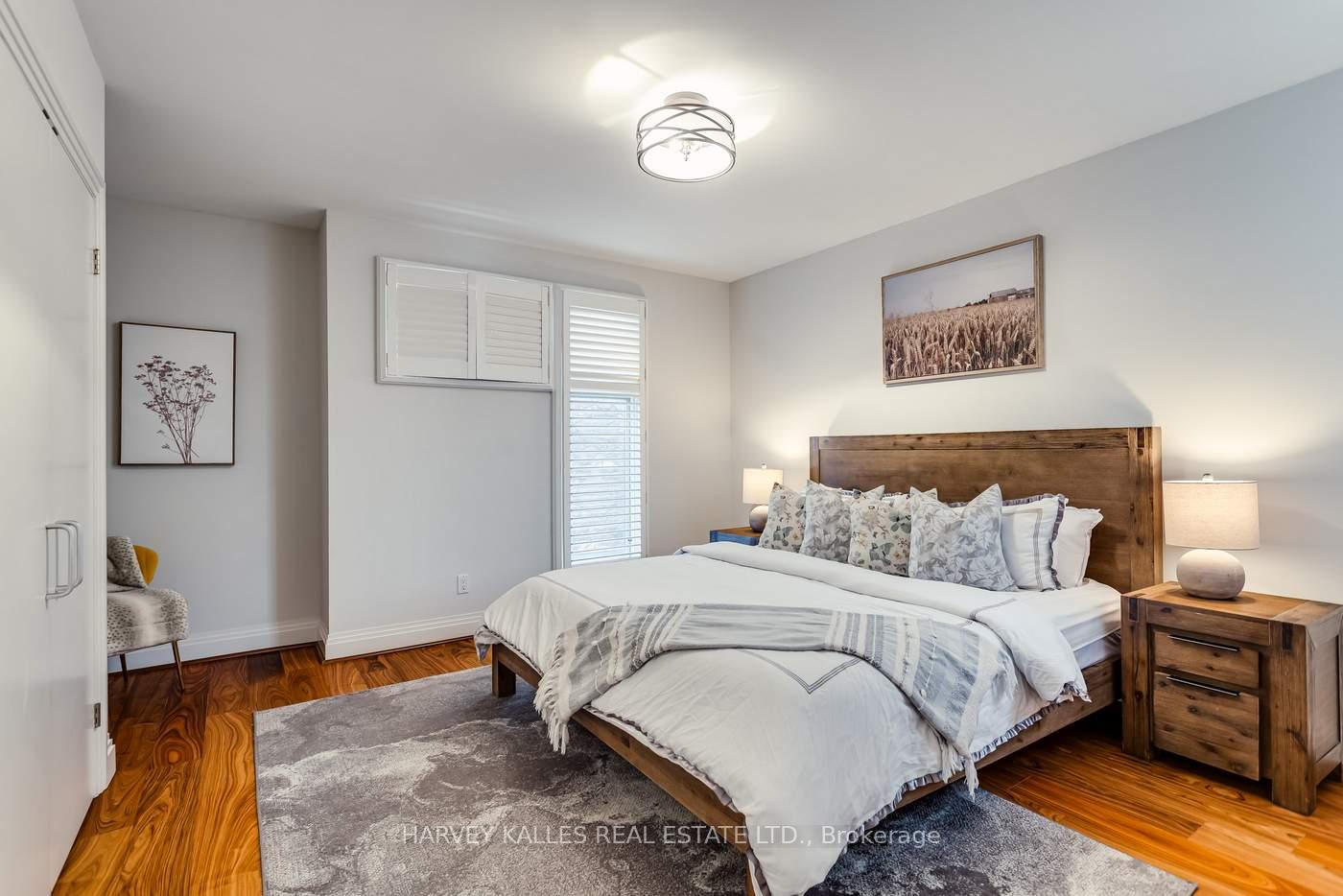 Photo 41 of 330 Brooke Avenue, Toronto, Bedford Park-Nortown — HOMEH