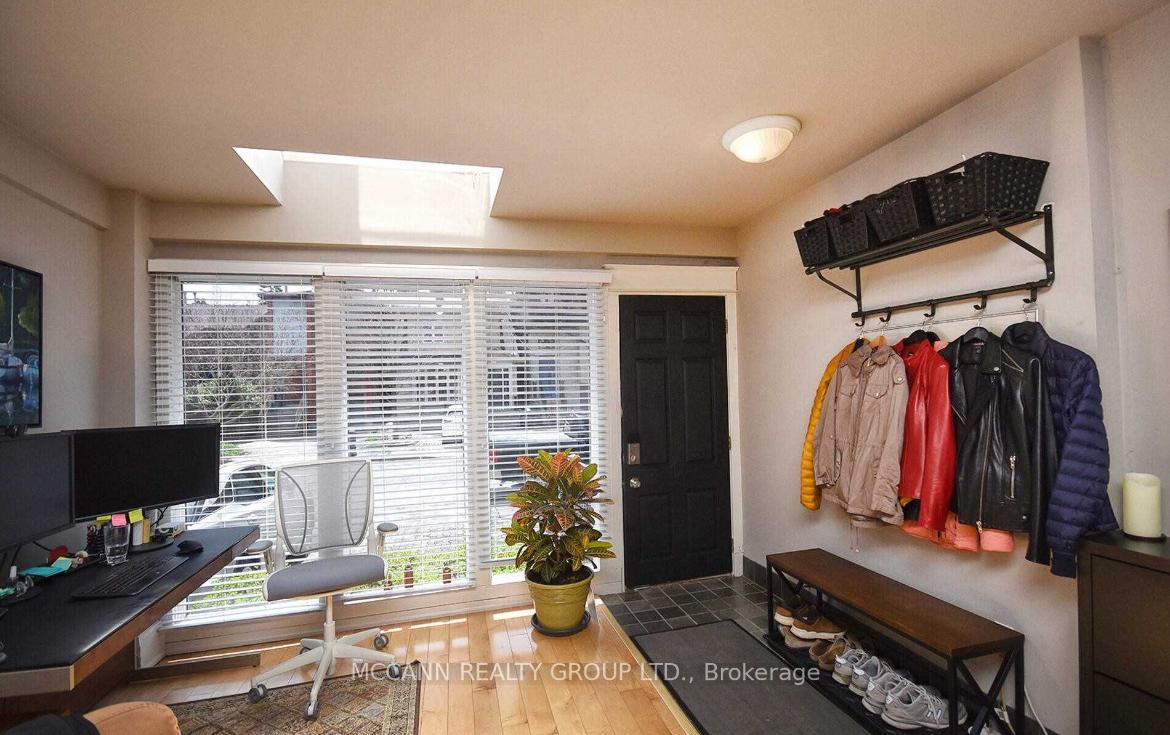 Photo 3 of 350 Soudan Avenue, Toronto, Mount Pleasant East — HOMEH