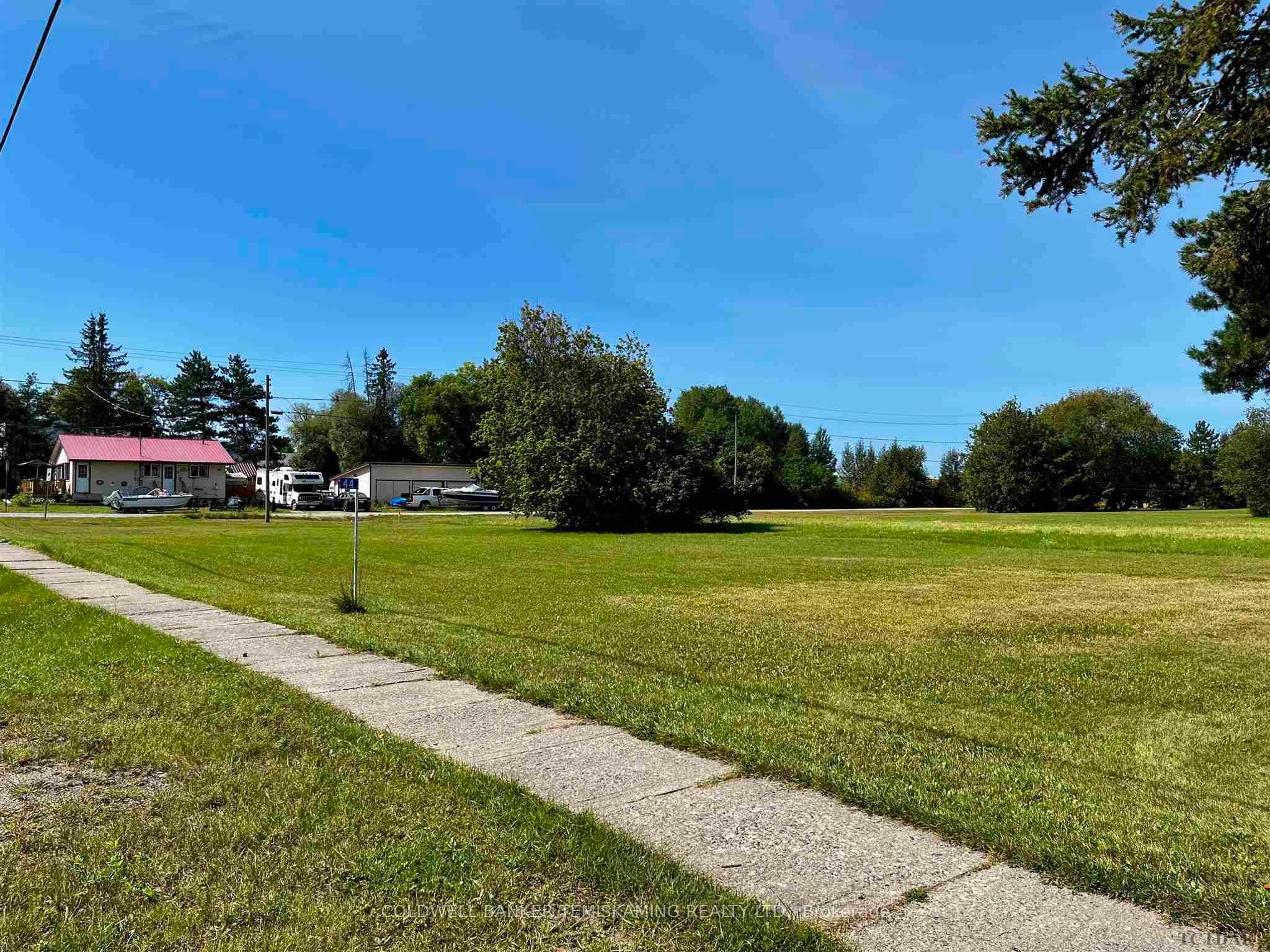 Photo 11 of 44 Pine Street, Timiskaming, TIM - Outside - Rural — HOMEH