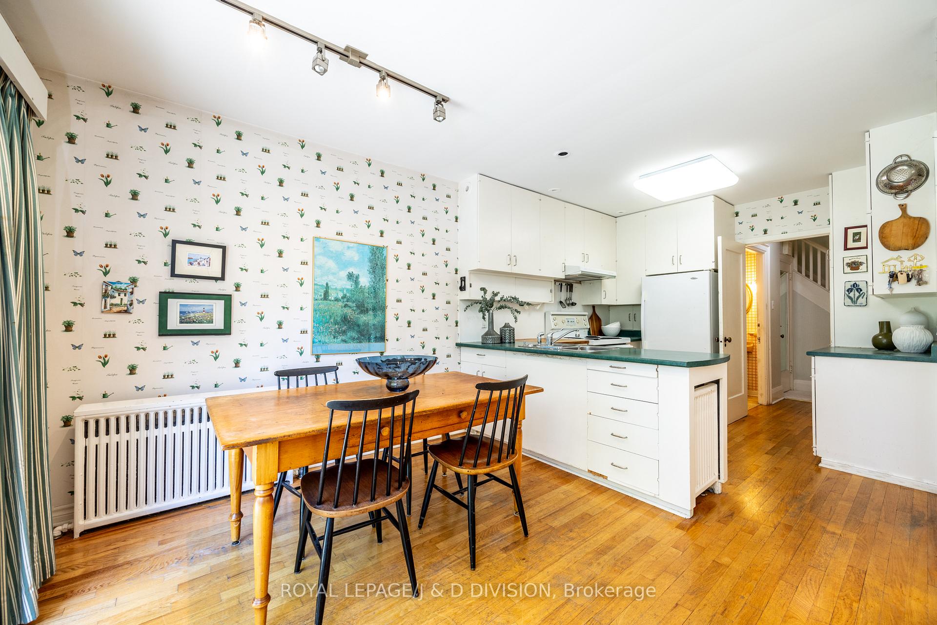 Photo 15 of 50 Eastbourne Avenue, Toronto, Yonge-Eglinton — HOMEH