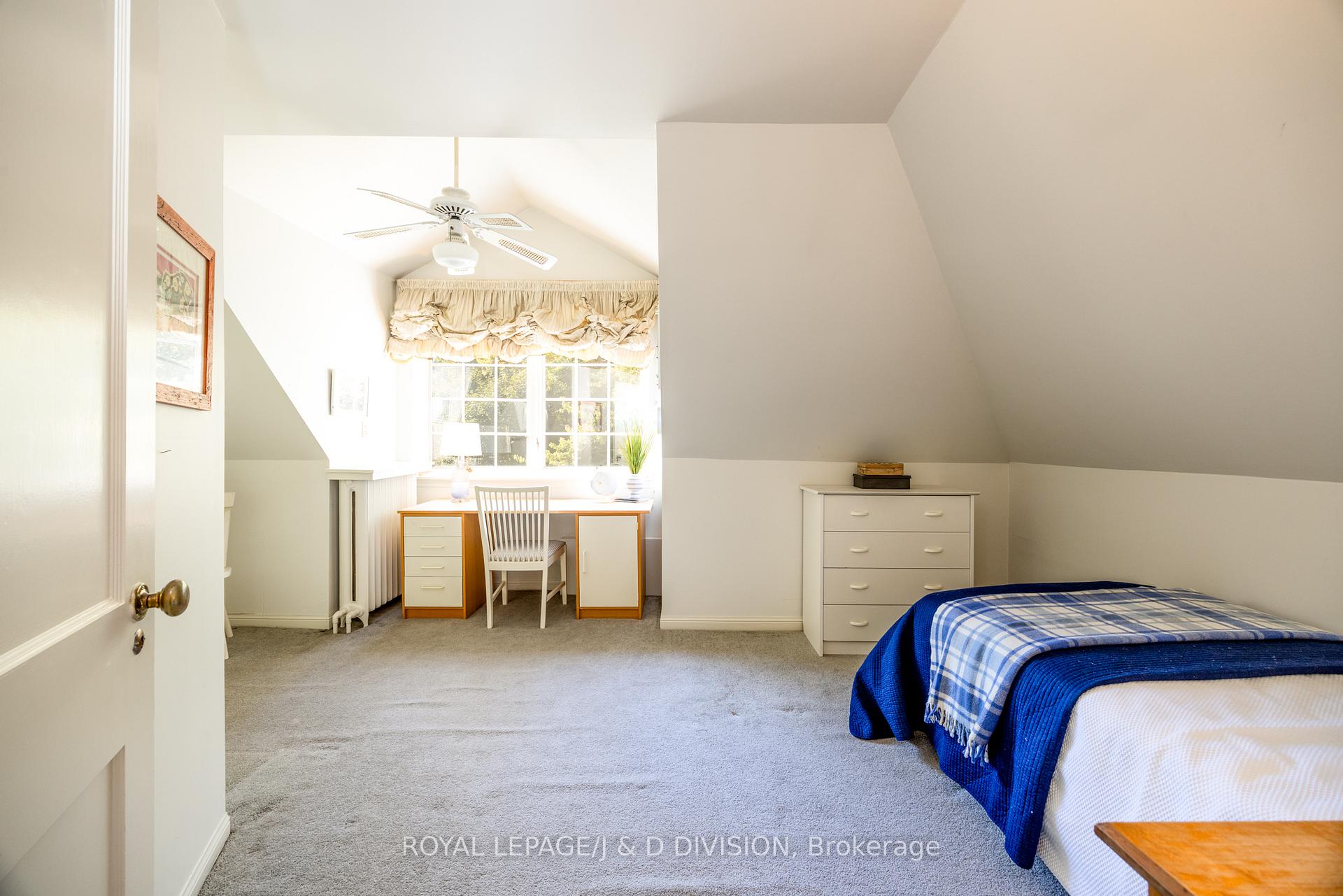 Photo 23 of 50 Eastbourne Avenue, Toronto, Yonge-Eglinton — HOMEH