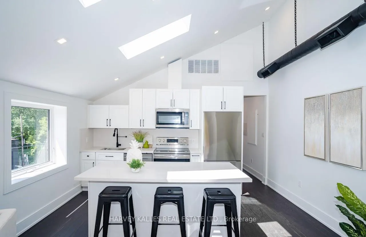 Photo 2 of Unit 3, 200 Munro Street, Toronto, South Riverdale — HOMEH