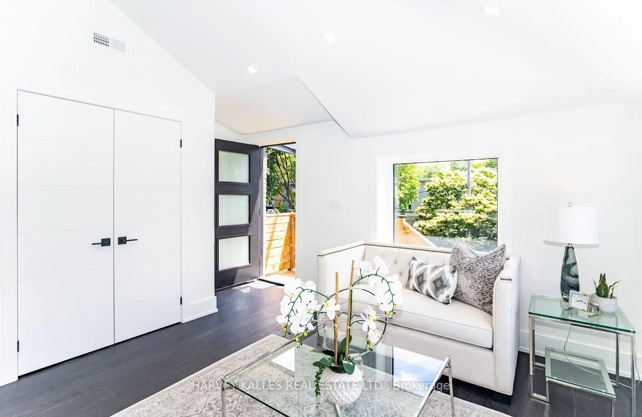 Photo 6 of Unit 3, 200 Munro Street, Toronto, South Riverdale — HOMEH