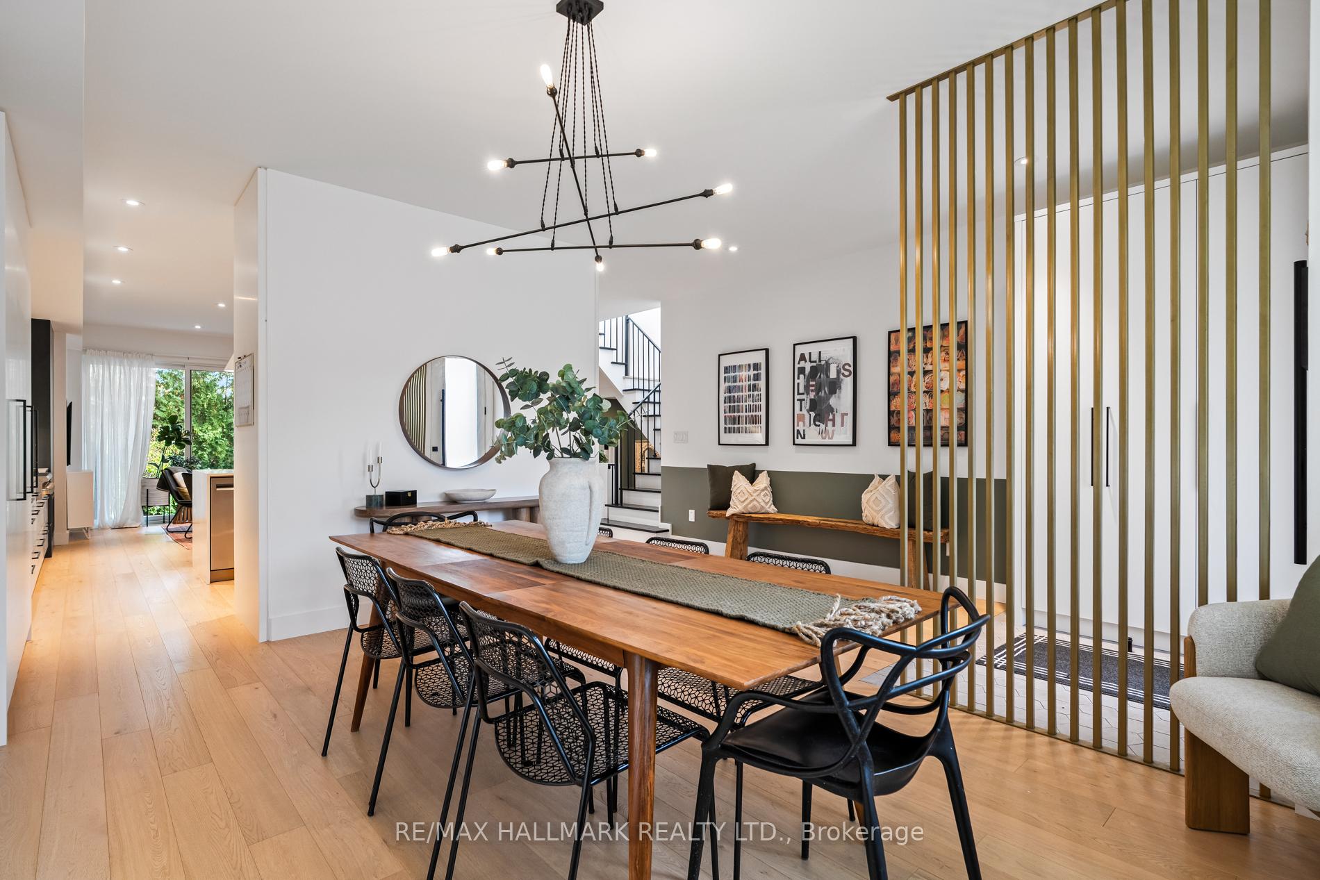 Photo 7 of 27 Glencrest Boulevard, Toronto, O'Connor-Parkview — HOMEH