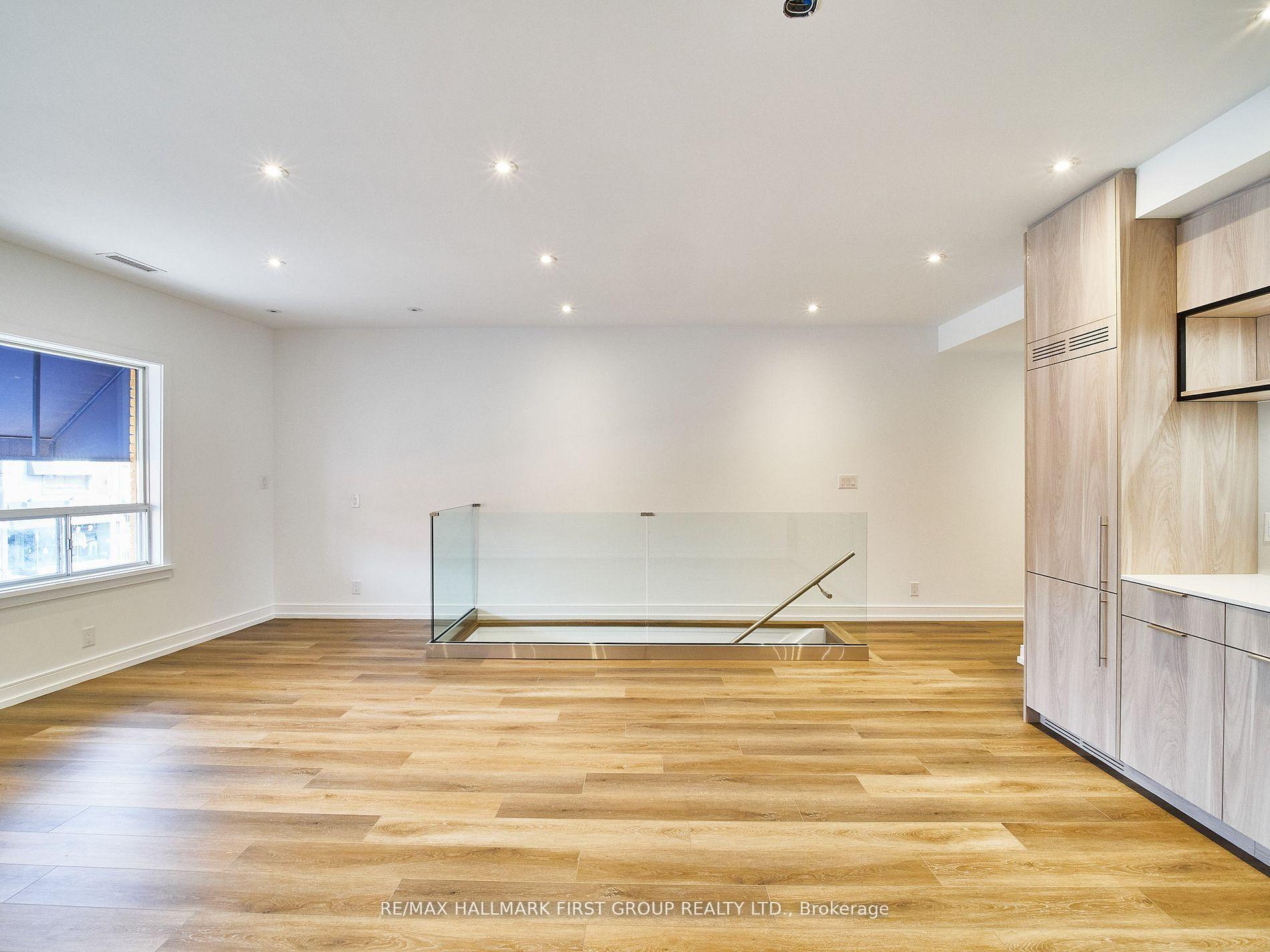 Photo 6 of Unit Upper, 2598 Yonge Street, Toronto, Lawrence Park South — HOMEH