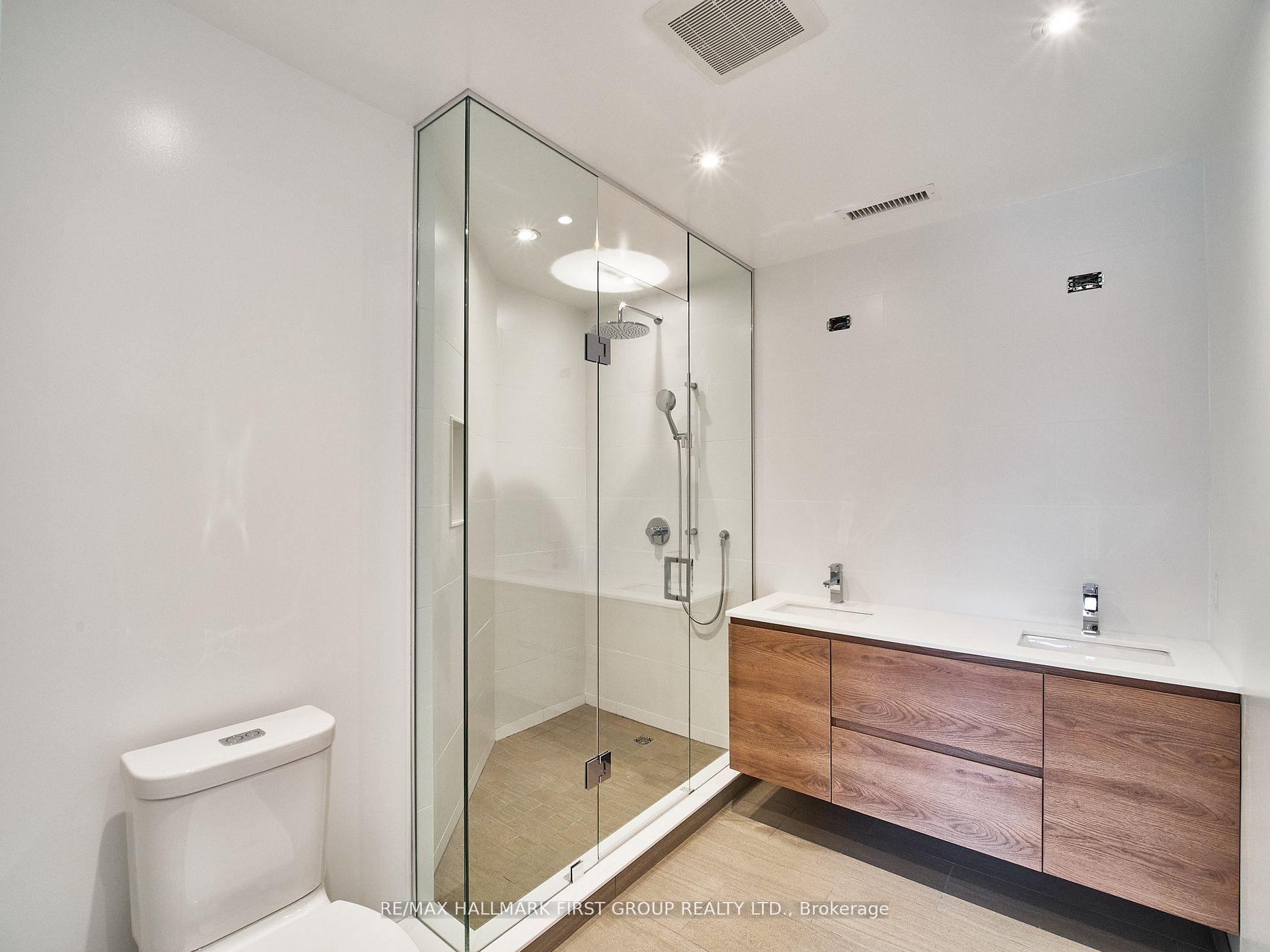 Photo 16 of Unit Upper, 2598 Yonge Street, Toronto, Lawrence Park South — HOMEH