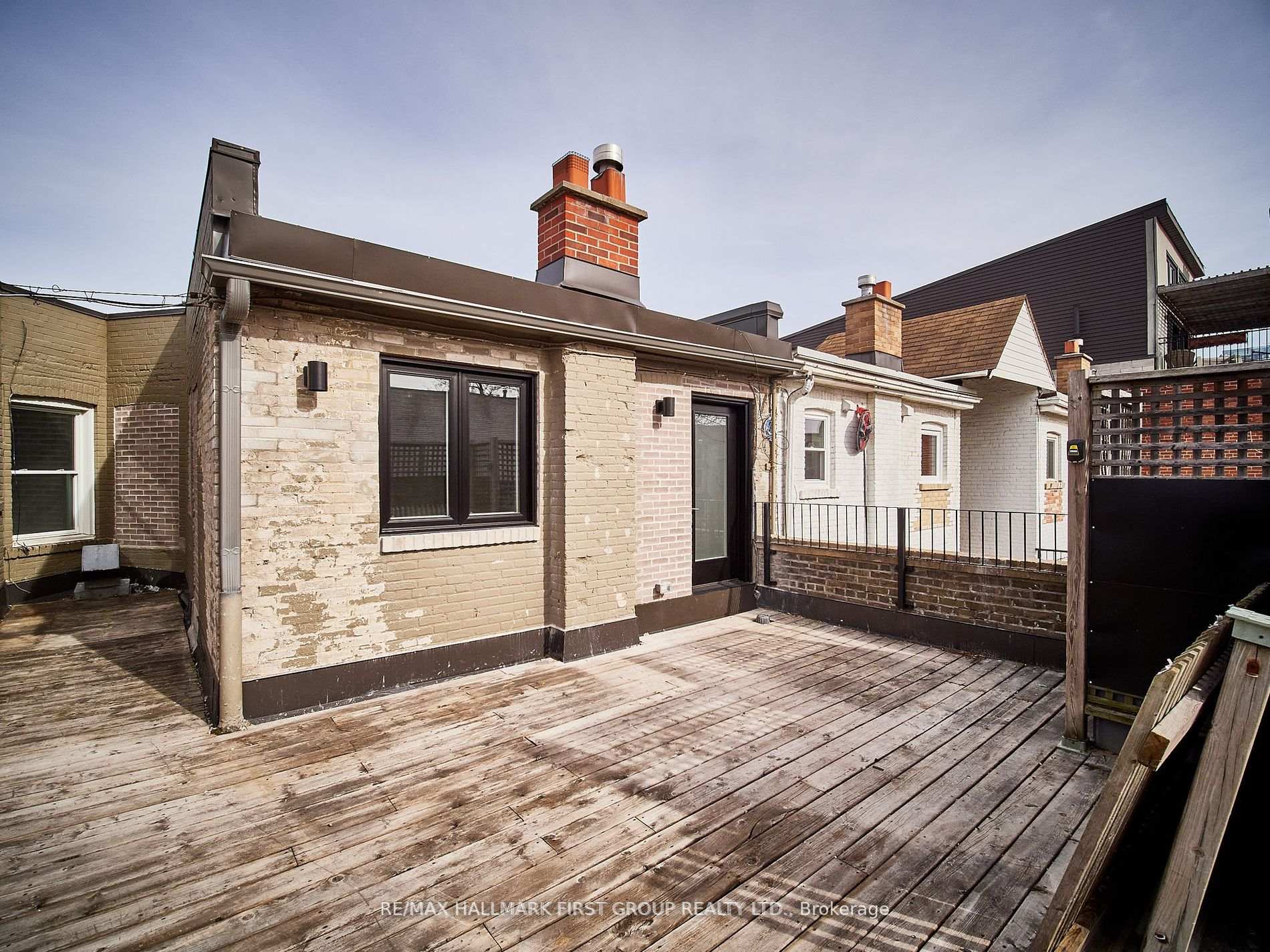 Photo 29 of Unit Upper, 2598 Yonge Street, Toronto, Lawrence Park South — HOMEH