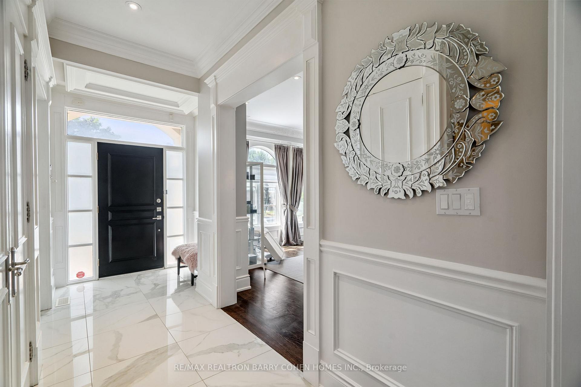 Photo 2 of 168 Dunblaine Avenue, Toronto, Bedford Park-Nortown — HOMEH