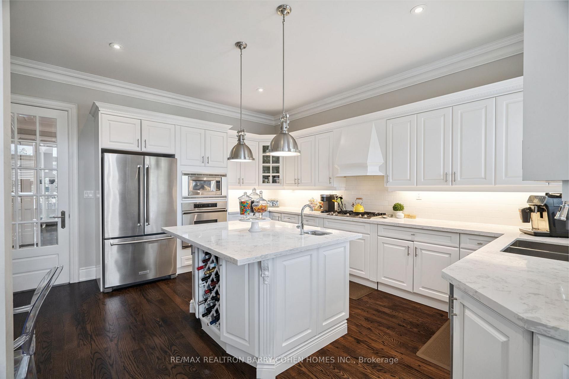 Photo 8 of 168 Dunblaine Avenue, Toronto, Bedford Park-Nortown — HOMEH