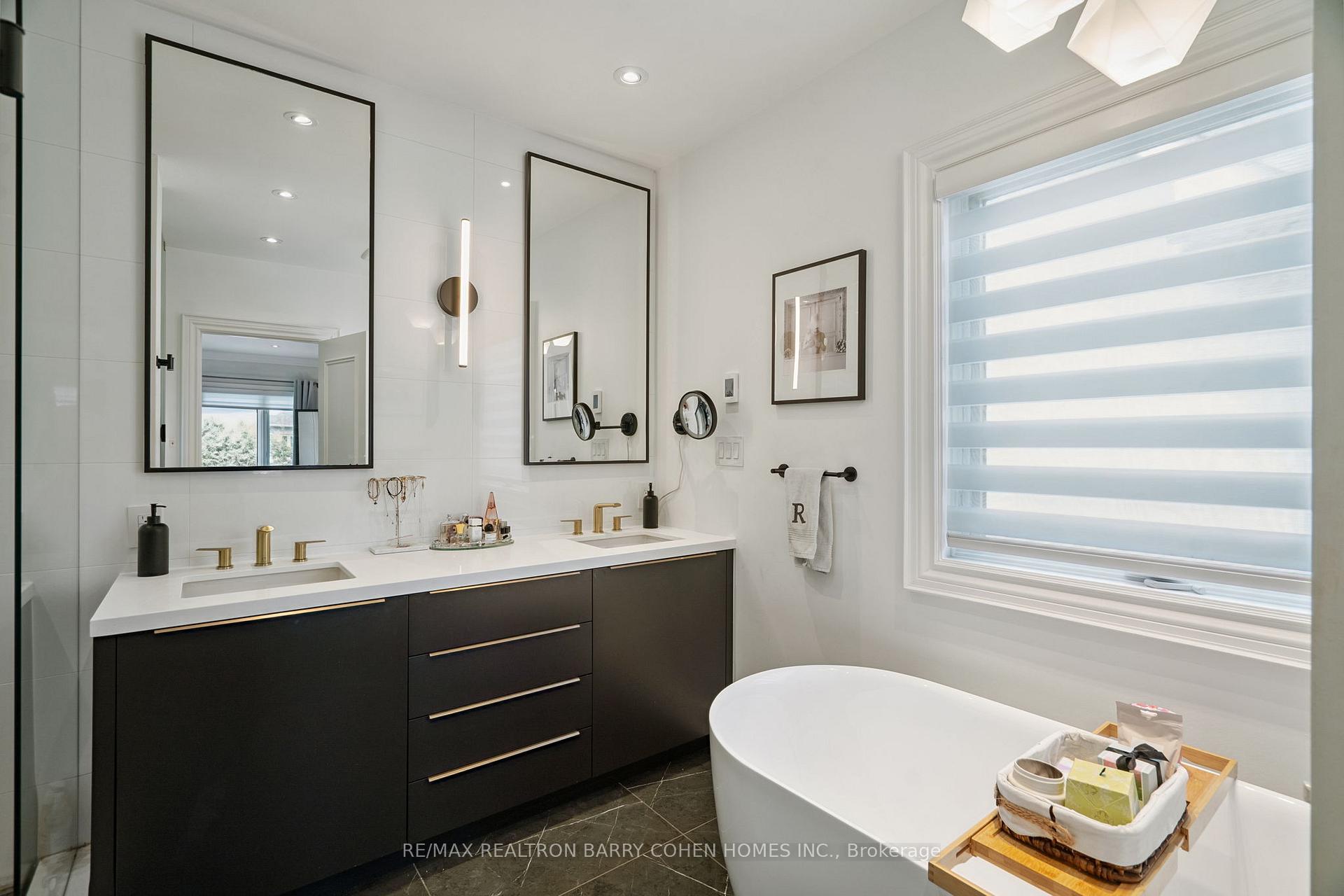 Photo 18 of 168 Dunblaine Avenue, Toronto, Bedford Park-Nortown — HOMEH
