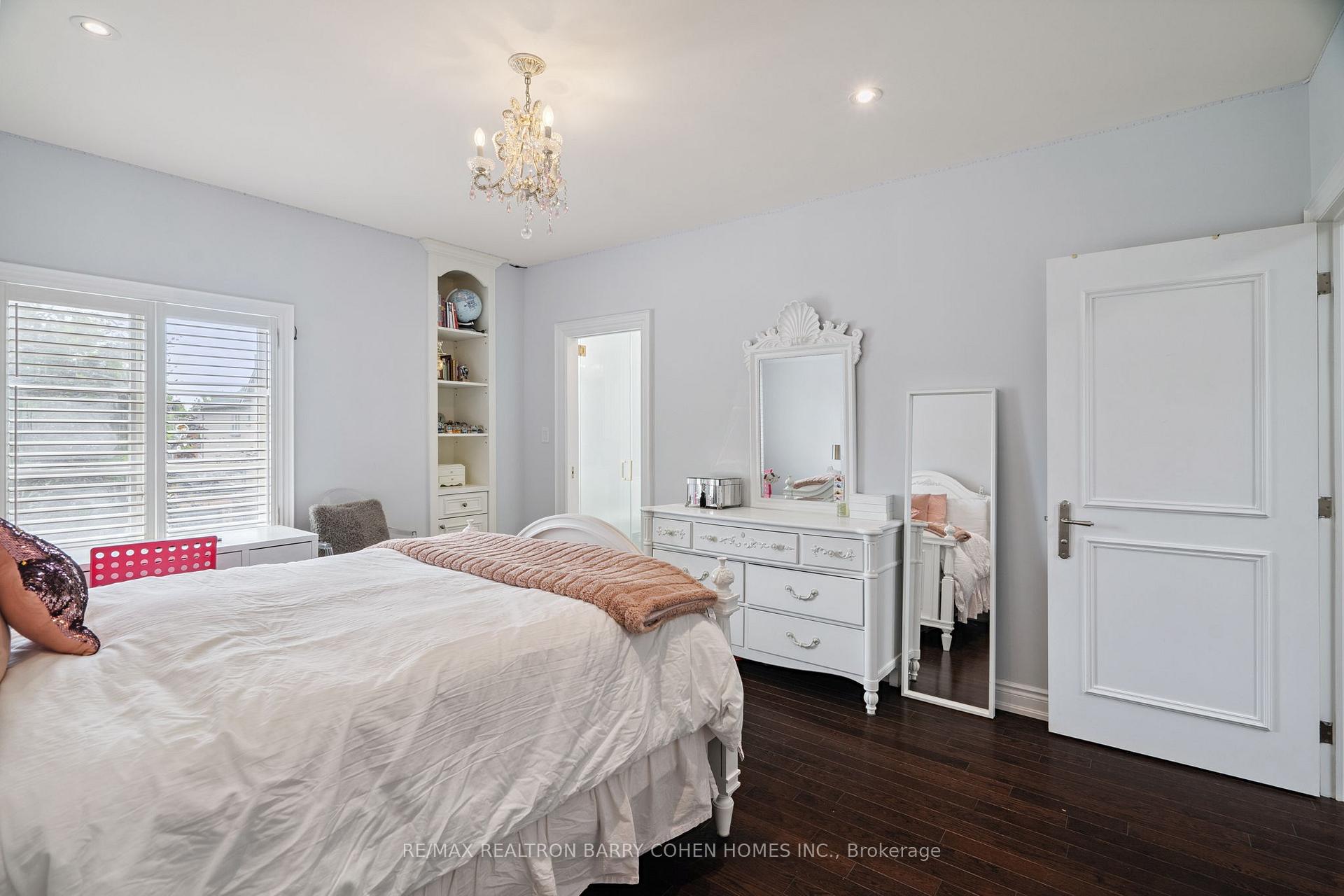 Photo 23 of 168 Dunblaine Avenue, Toronto, Bedford Park-Nortown — HOMEH
