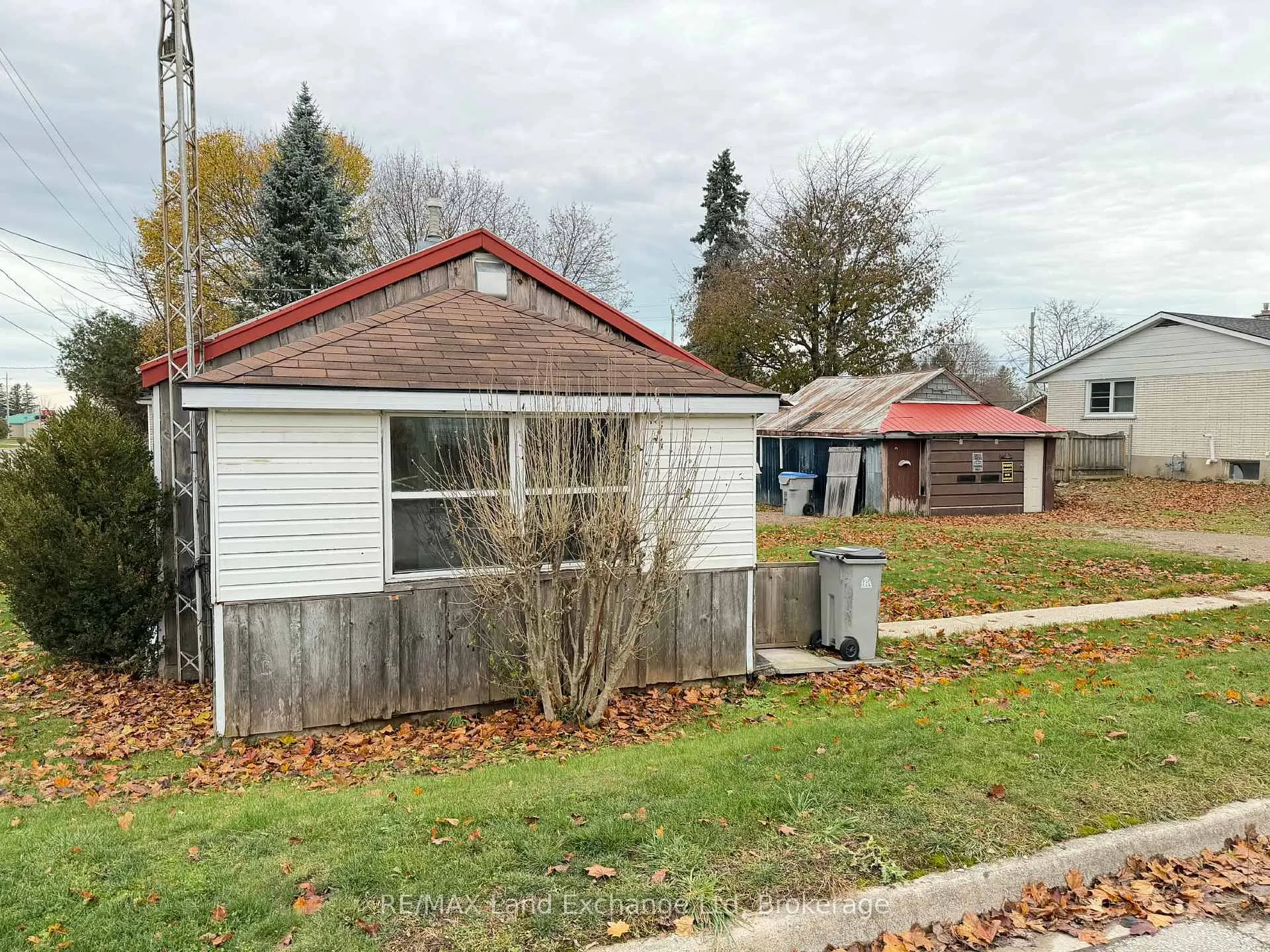 Photo 2 of 178 James Street, Central Huron, Clinton — HOMEH