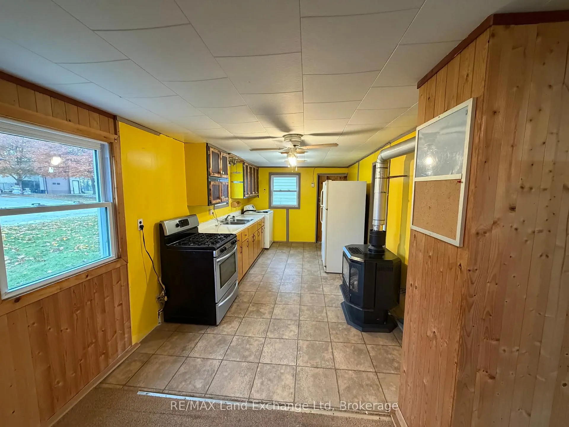 Photo 7 of 178 James Street, Central Huron, Clinton — HOMEH
