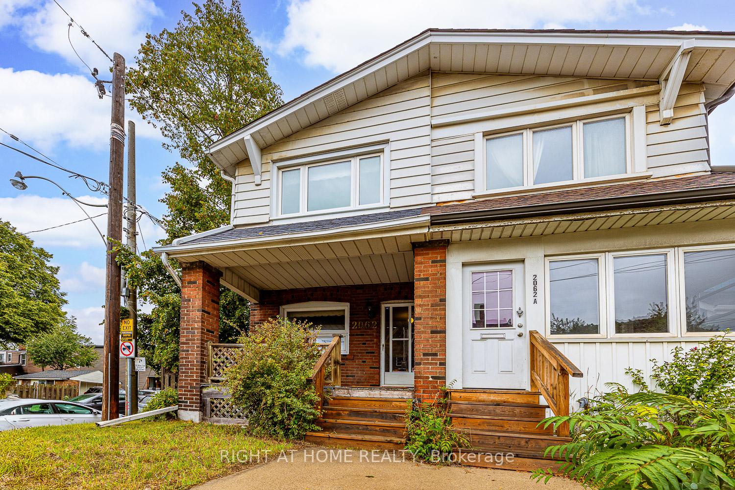Photo 2 of 2062 Gerrard Street E, Toronto, East End-Danforth — HOMEH