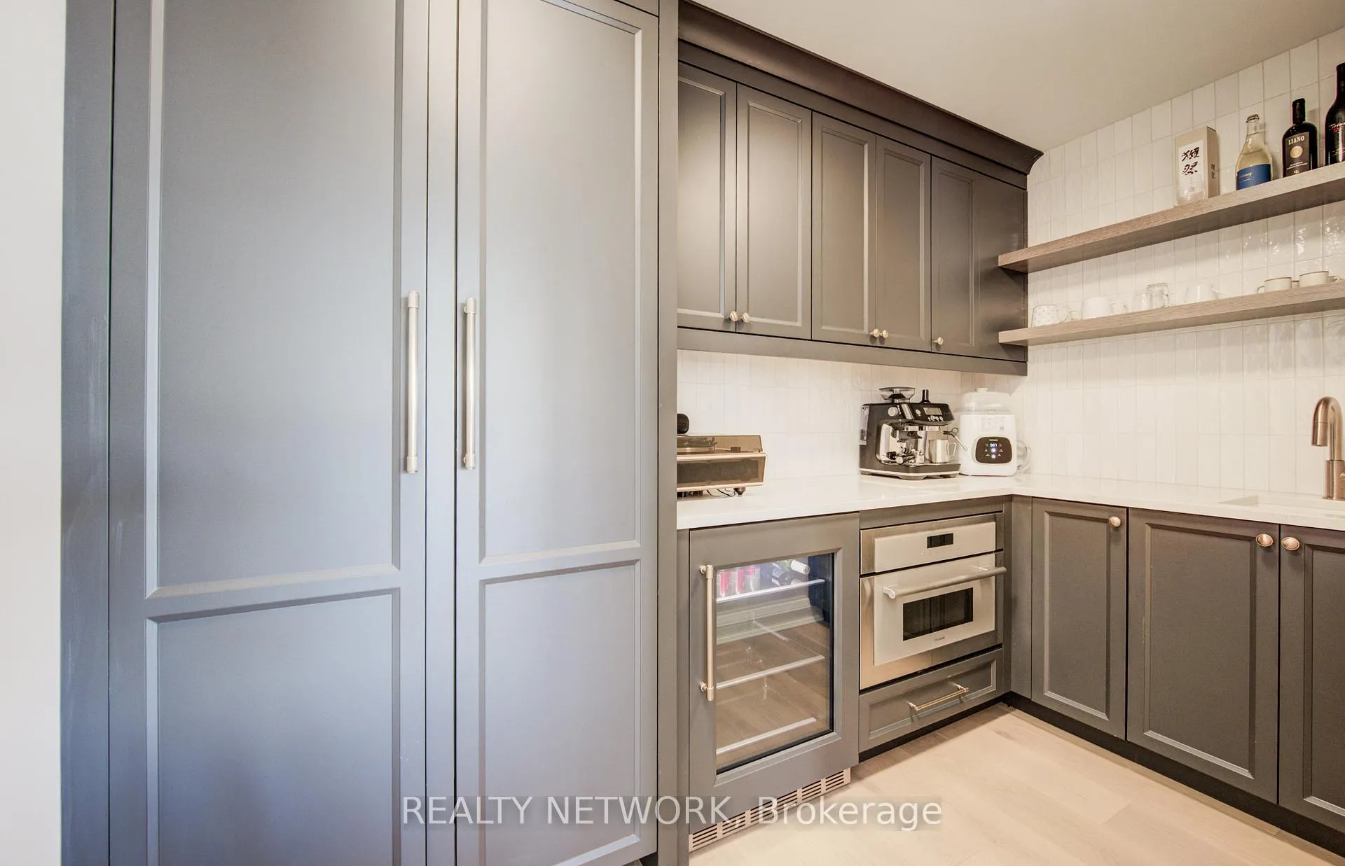 Photo 16 of 895 Jerseyville Road W, Hamilton, Rural Ancaster — HOMEH