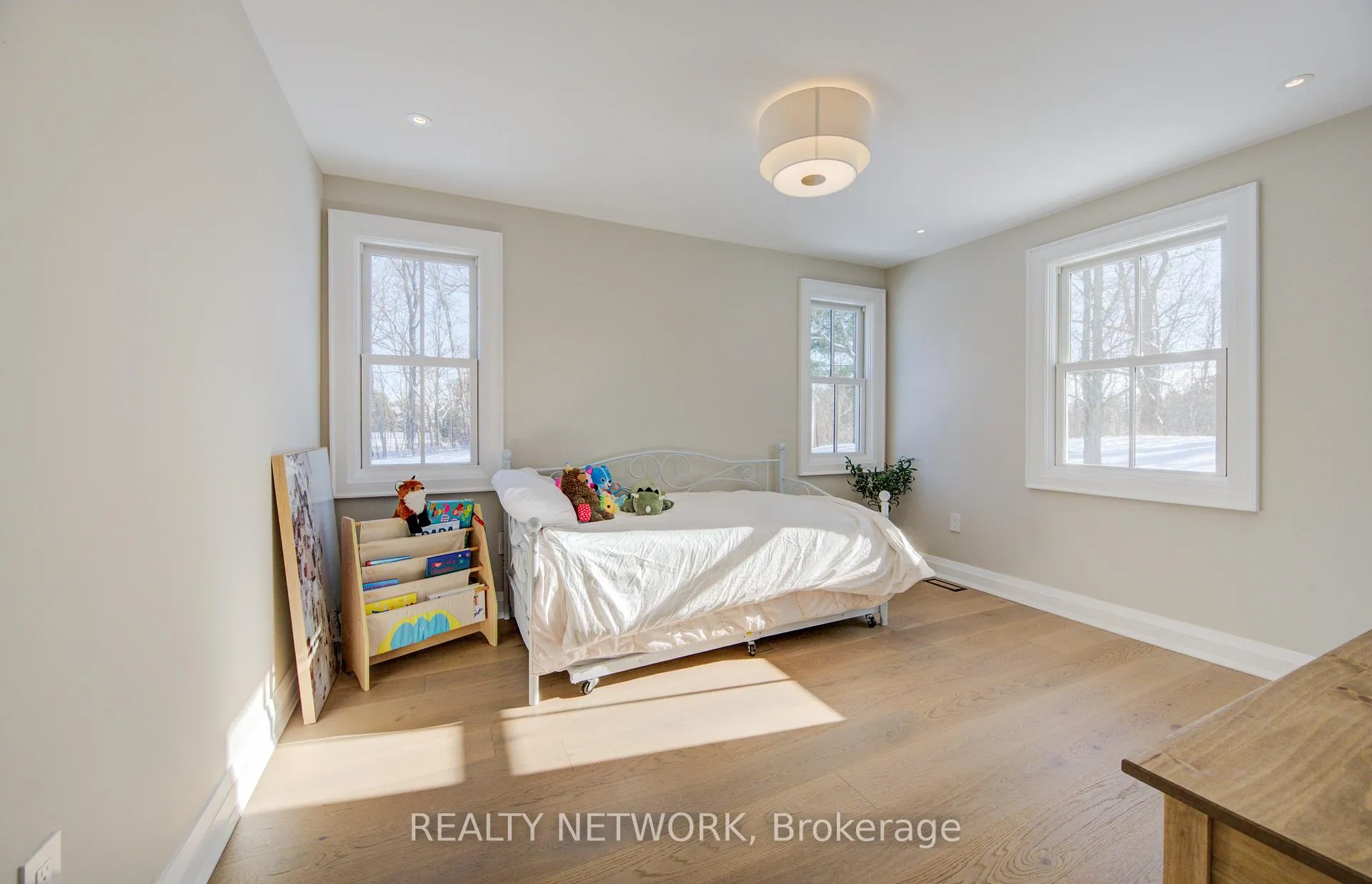 Photo 32 of 895 Jerseyville Road W, Hamilton, Rural Ancaster — HOMEH