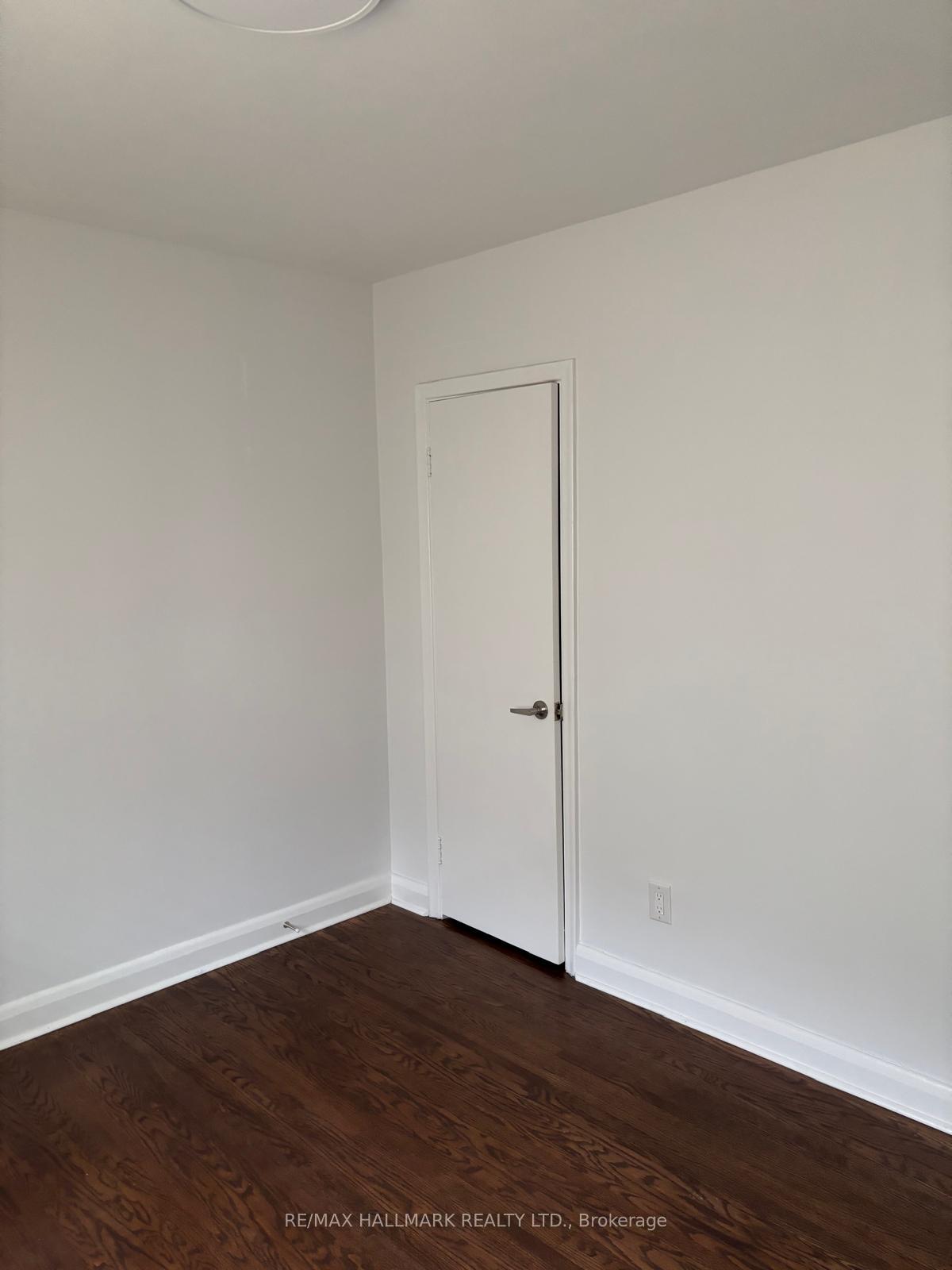 Photo 7 of 34 Meadowacres Drive, Scarborough, Tam O'Shanter-Sullivan — HOMEH