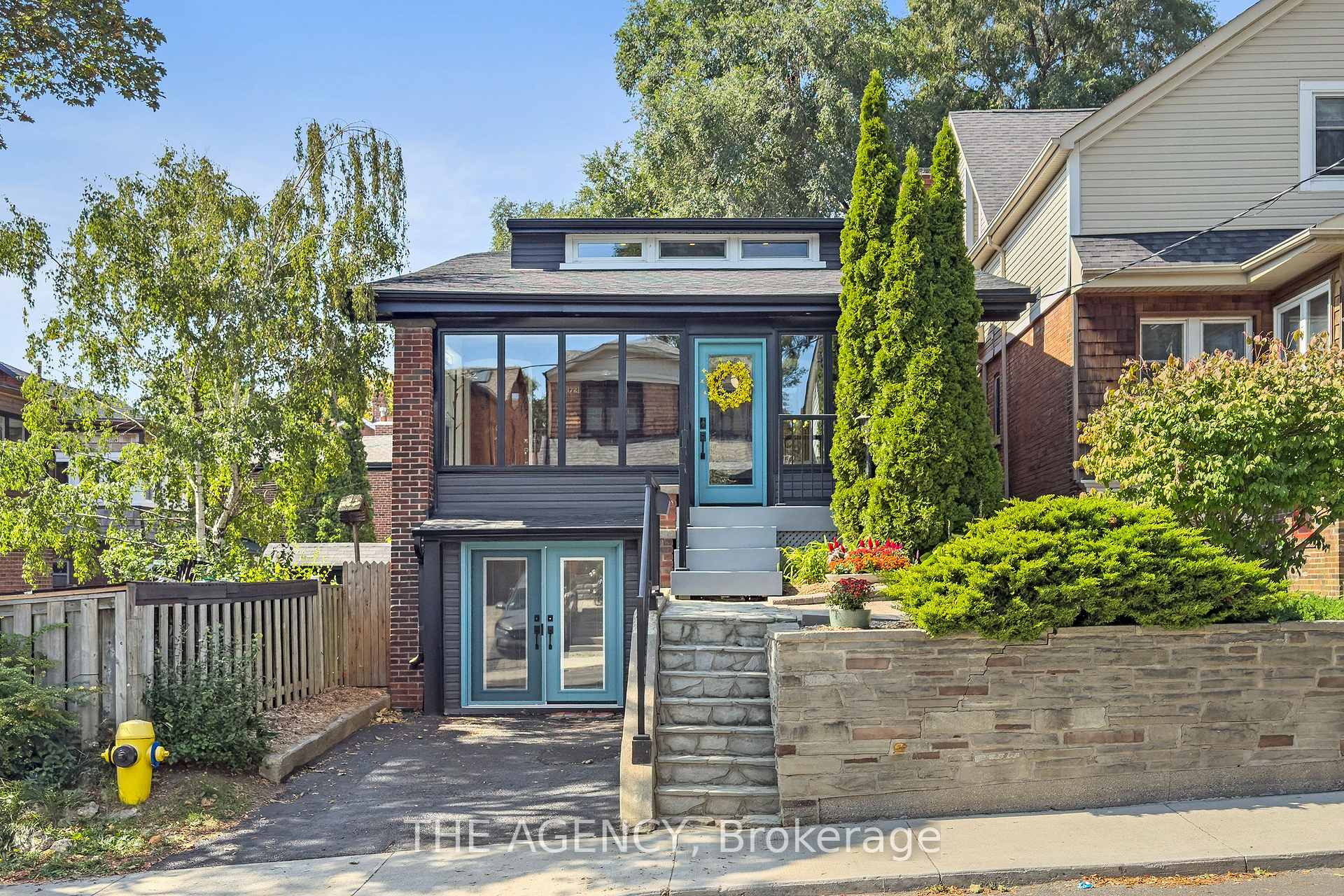 Photo 4 of 172 Brookside Drive, Toronto, East End-Danforth — HOMEH