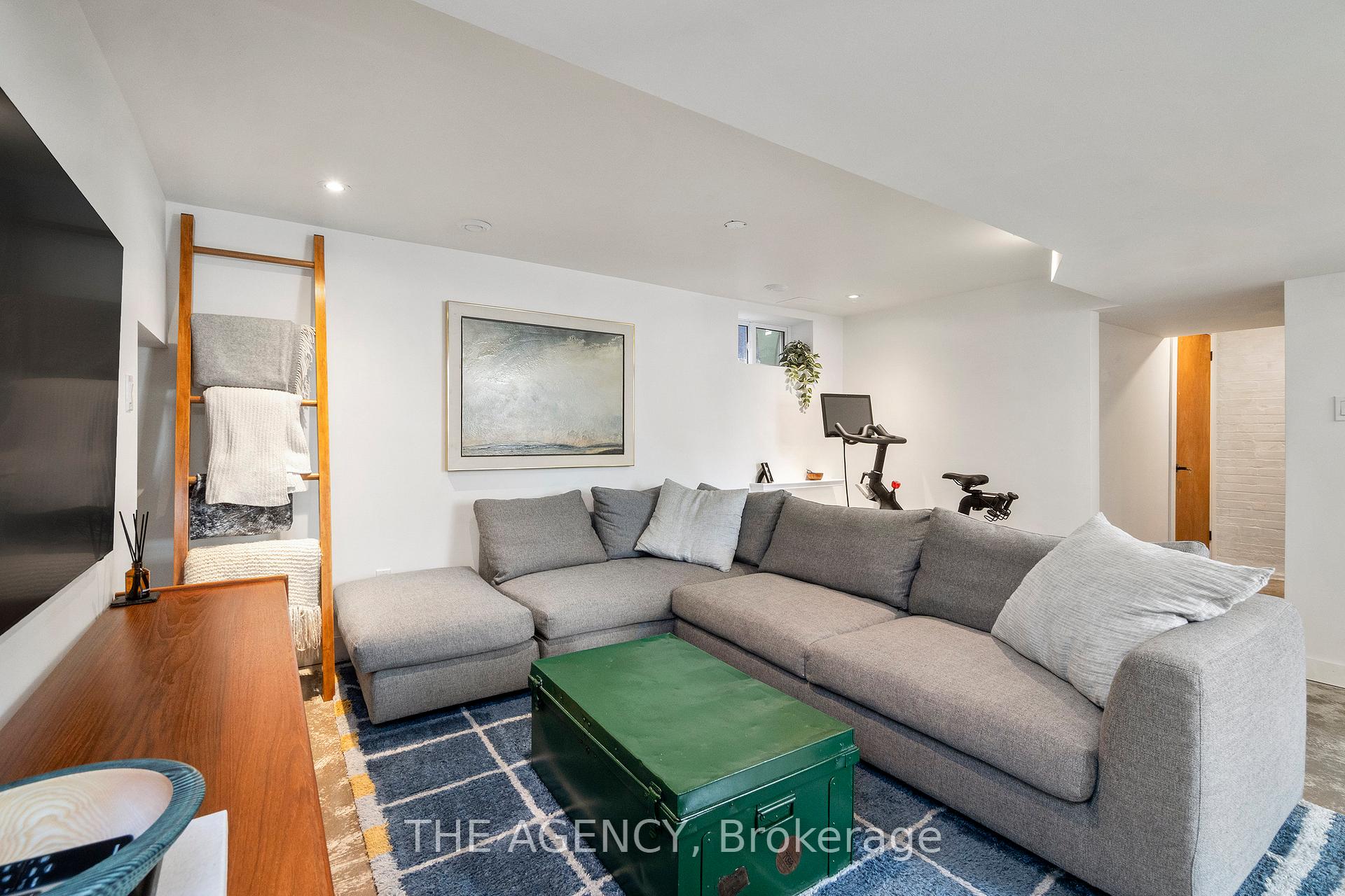 Photo 26 of 172 Brookside Drive, Toronto, East End-Danforth — HOMEH