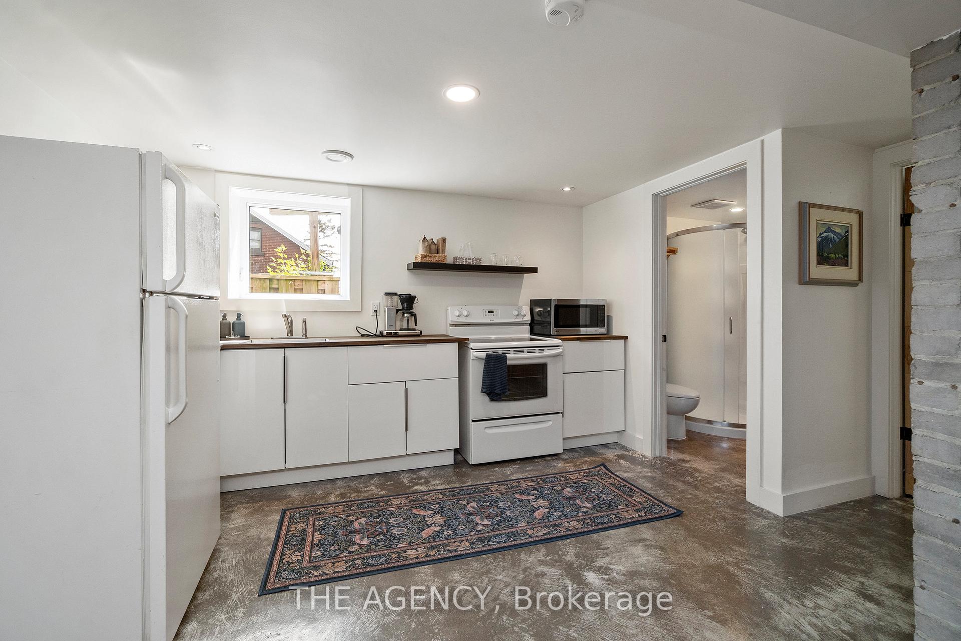 Photo 27 of 172 Brookside Drive, Toronto, East End-Danforth — HOMEH