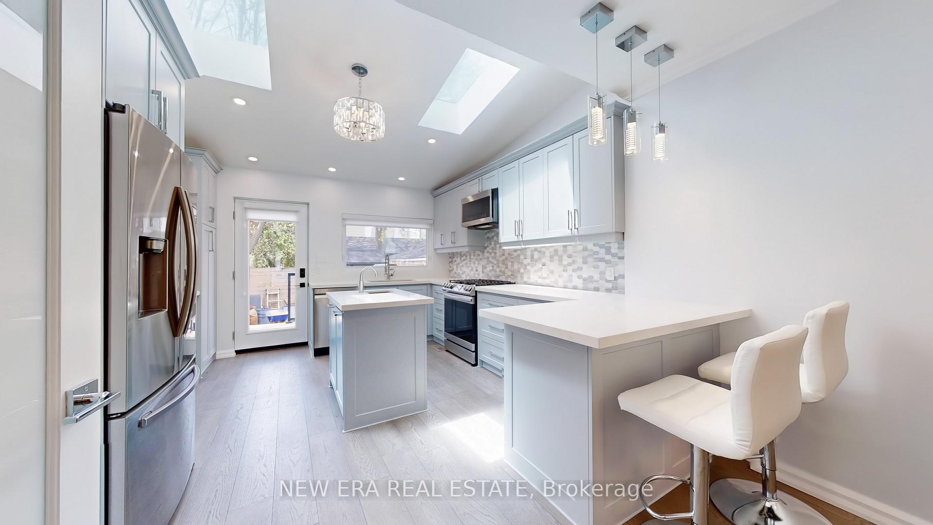 Photo 12 of 34 Kimbourne Avenue, Toronto, Danforth Village-East York — HOMEH