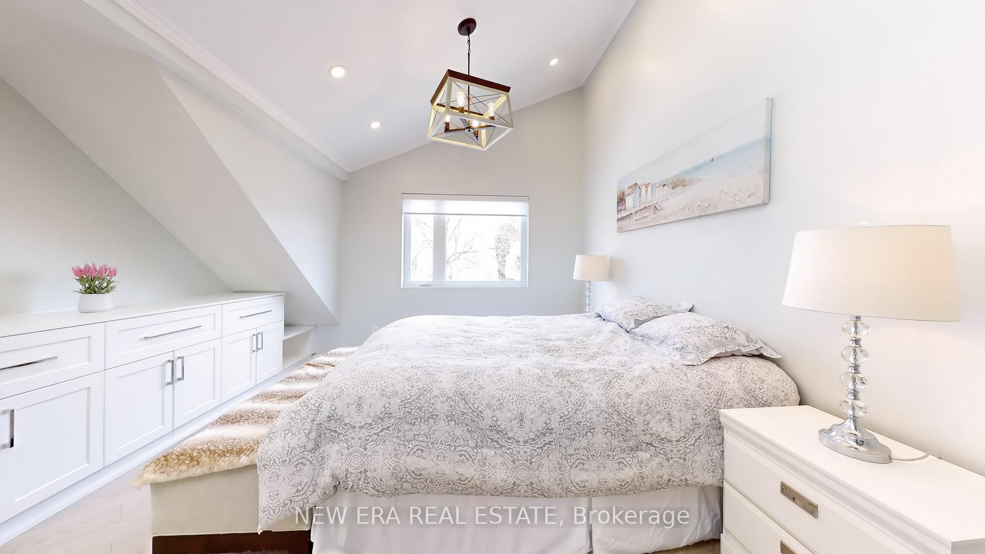 Photo 20 of 34 Kimbourne Avenue, Toronto, Danforth Village-East York — HOMEH