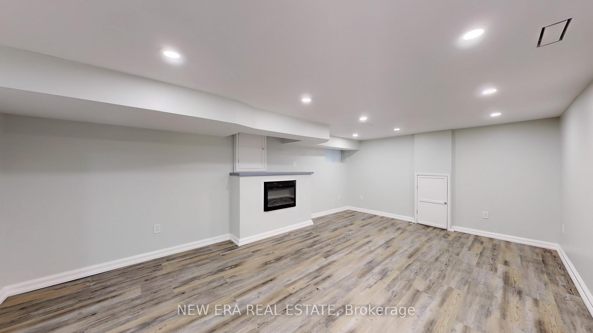 Photo 29 of 34 Kimbourne Avenue, Toronto, Danforth Village-East York — HOMEH