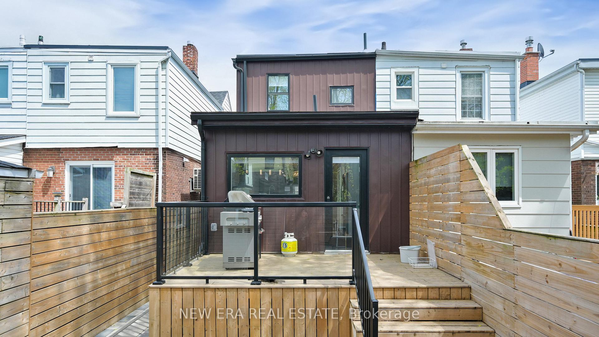 Photo 32 of 34 Kimbourne Avenue, Toronto, Danforth Village-East York — HOMEH
