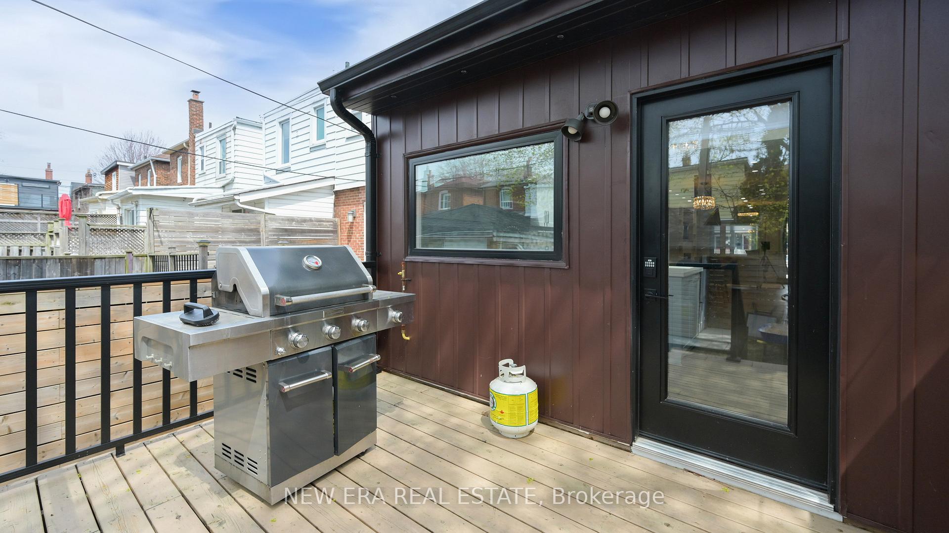 Photo 33 of 34 Kimbourne Avenue, Toronto, Danforth Village-East York — HOMEH