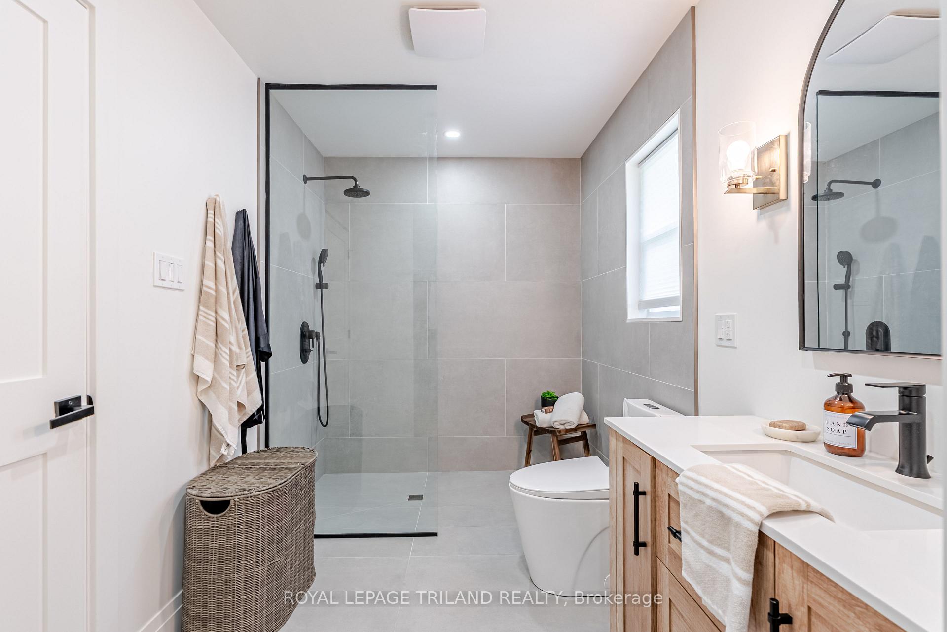 Photo 23 of 3921 Elgin Road, Thames Centre, Mossley — HOMEH