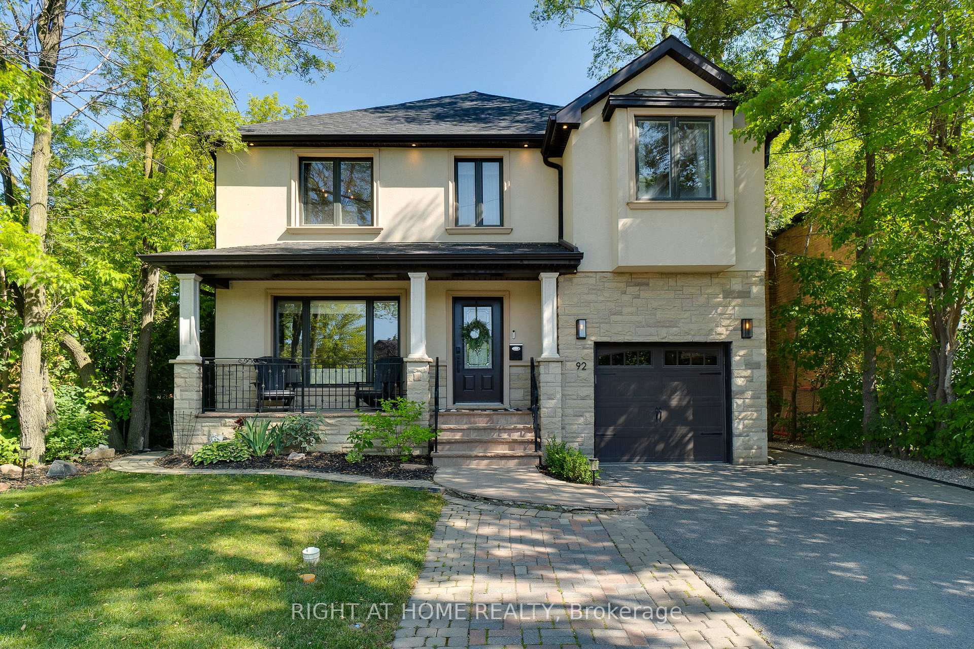 Photo 1 of 92 Ridgevale Drive, Toronto, Englemount-Lawrence — HOMEH