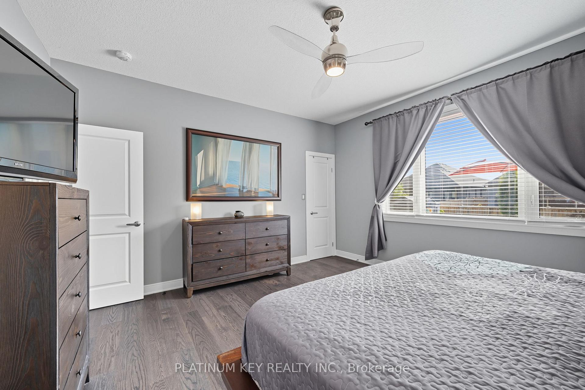 Photo 19 of 140 Collins Way, Strathroy-Caradoc, SE — HOMEH
