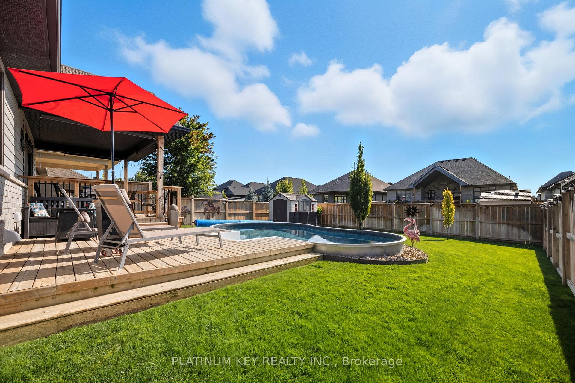 Photo 30 of 140 Collins Way, Strathroy-Caradoc, SE — HOMEH