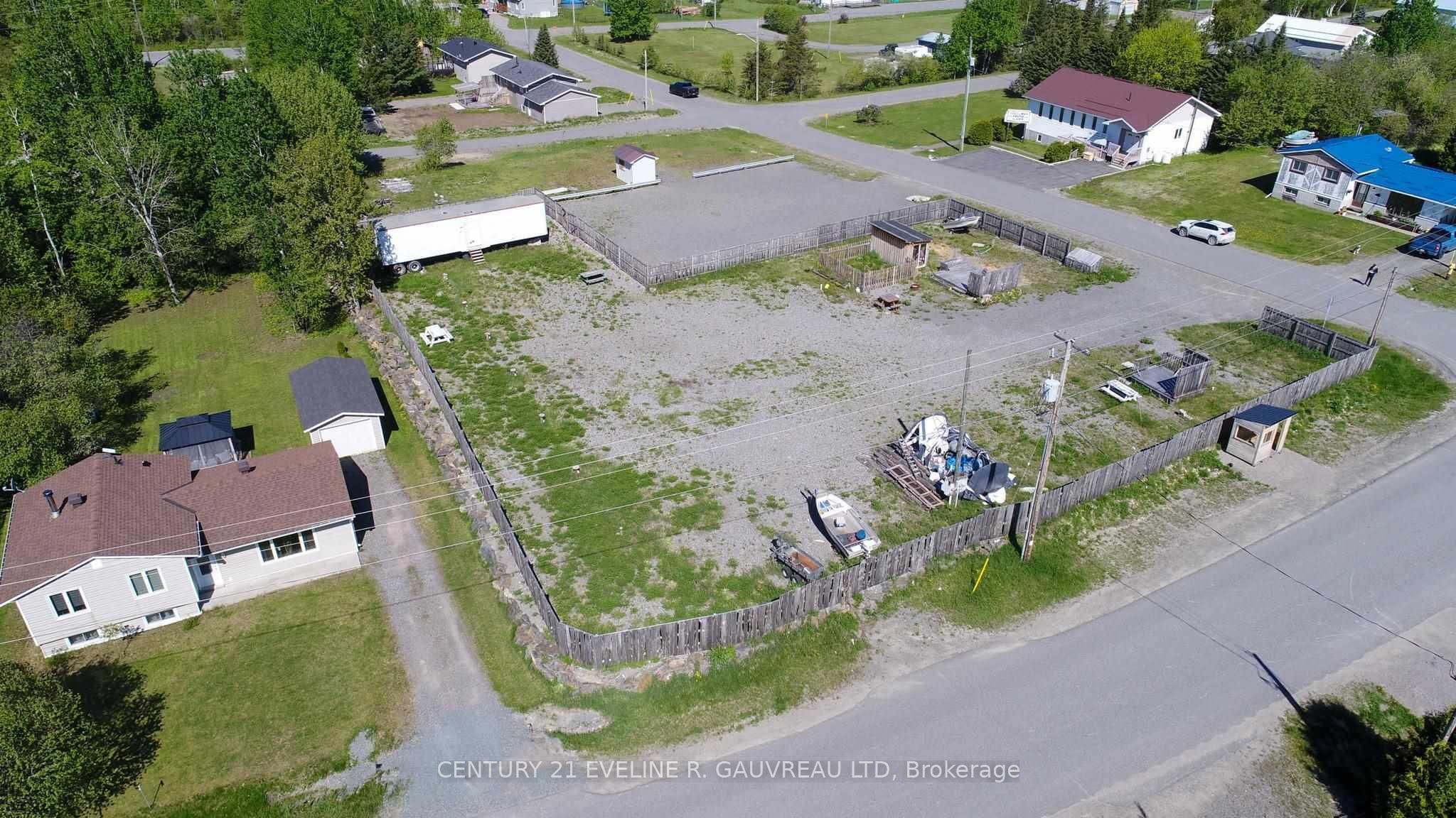 Photo 5 of 151 Calbeck Avenue, Timiskaming, TIM - Outside - Rural — HOMEH