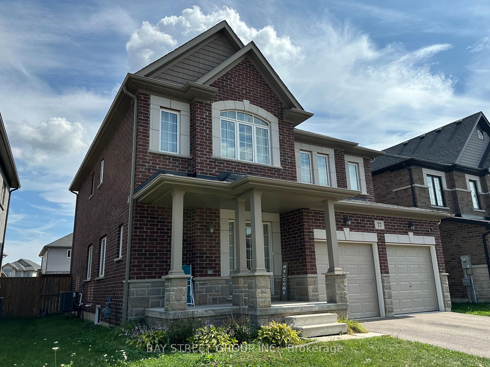 Photo 2 of 77 Sunset Way, Thorold, Rolling Meadows — HOMEH