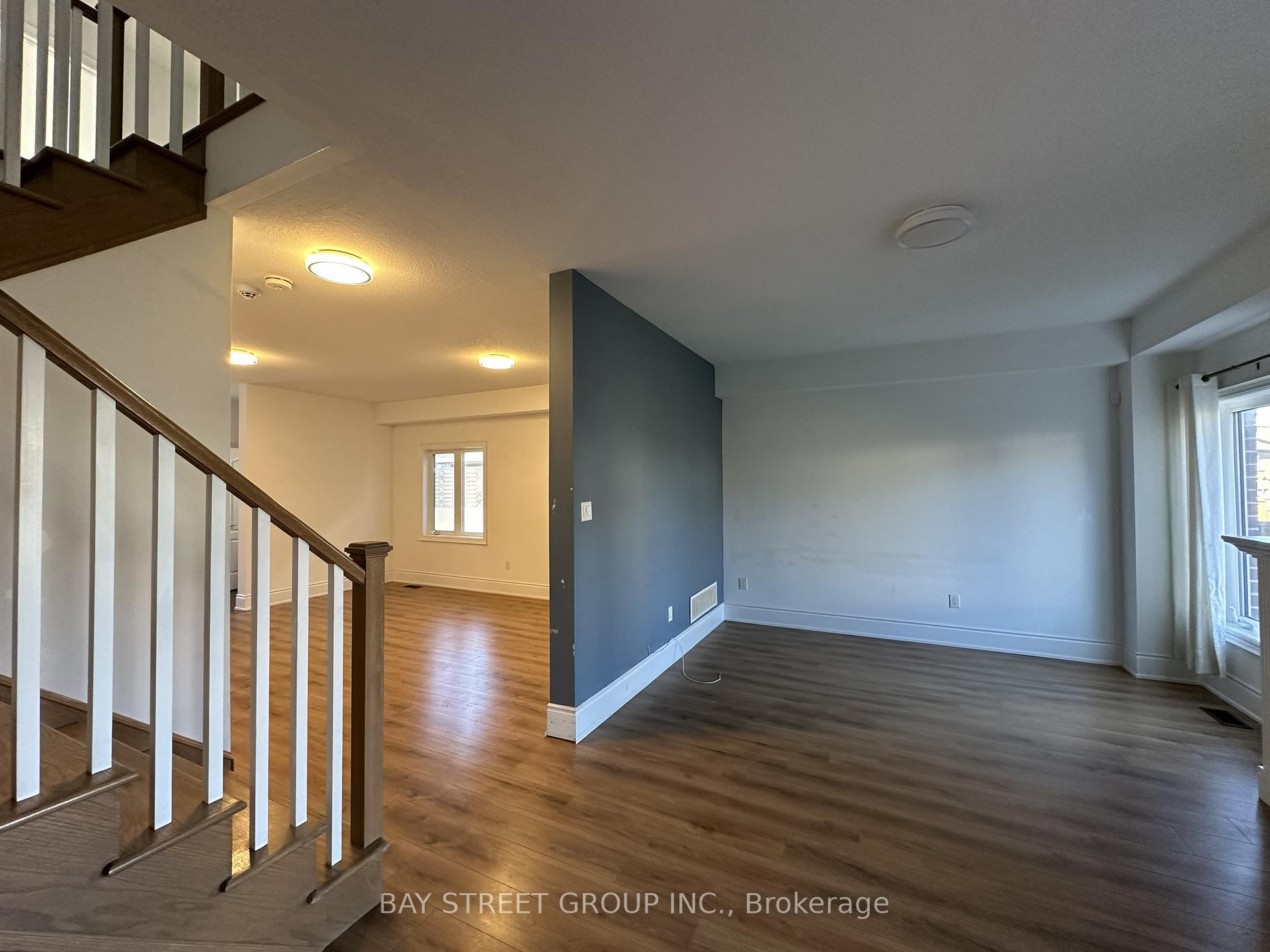 Photo 12 of 77 Sunset Way, Thorold, Rolling Meadows — HOMEH