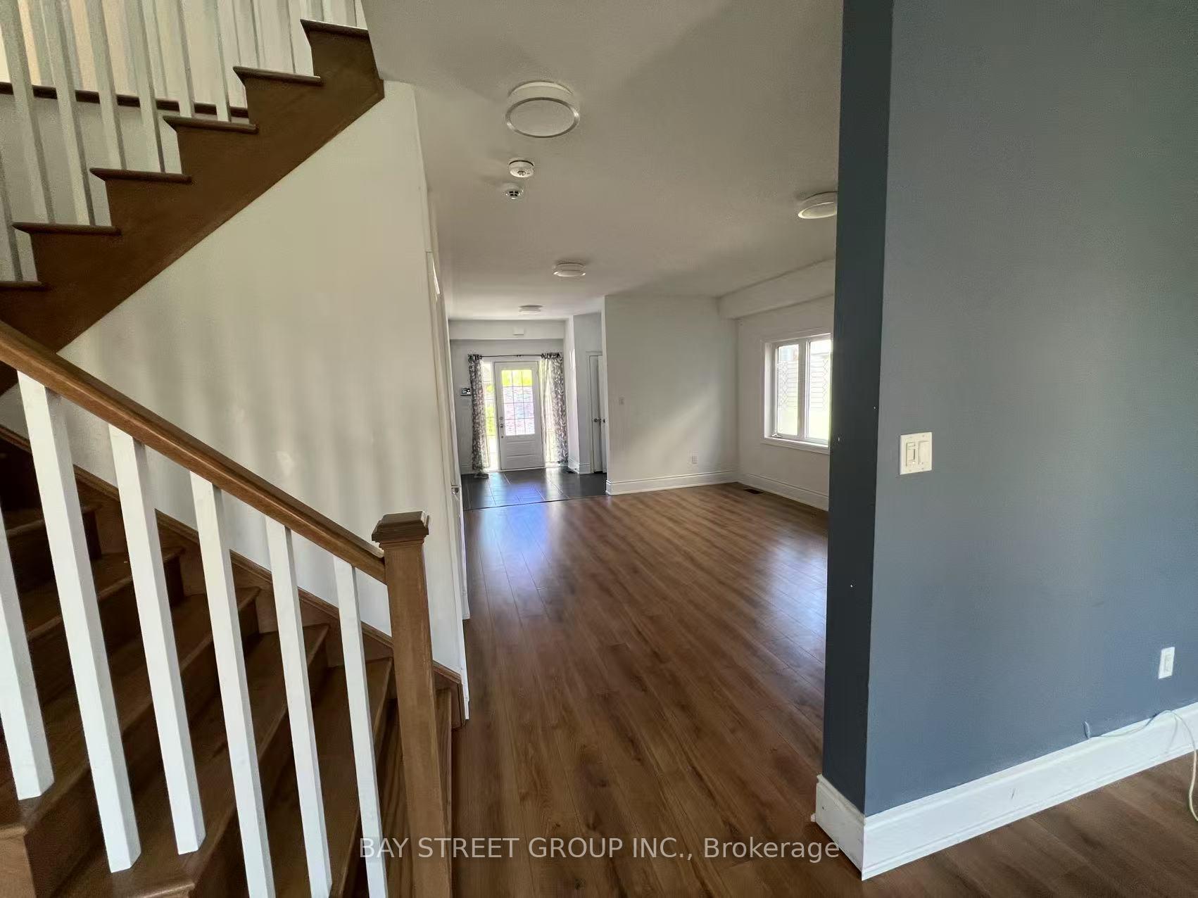 Photo 13 of 77 Sunset Way, Thorold, Rolling Meadows — HOMEH