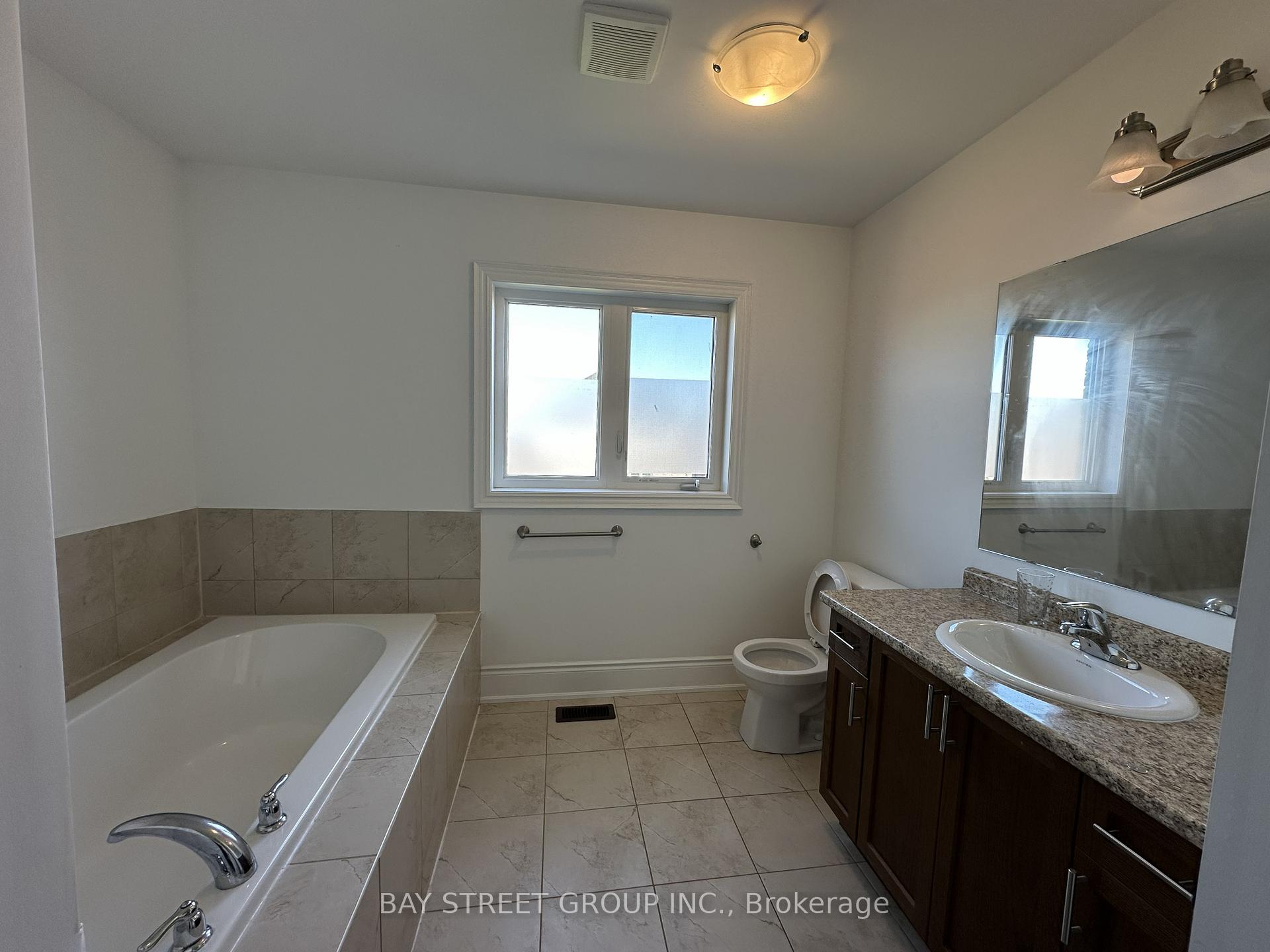 Photo 18 of 77 Sunset Way, Thorold, Rolling Meadows — HOMEH