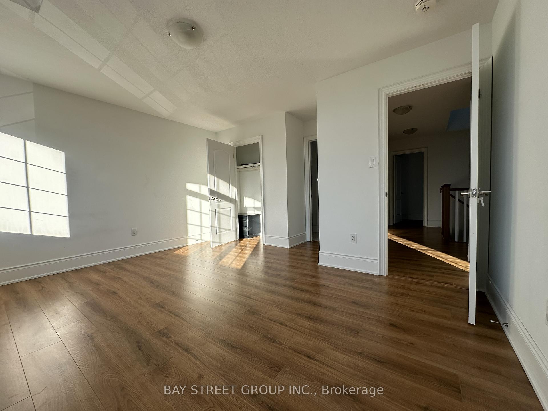Photo 23 of 77 Sunset Way, Thorold, Rolling Meadows — HOMEH