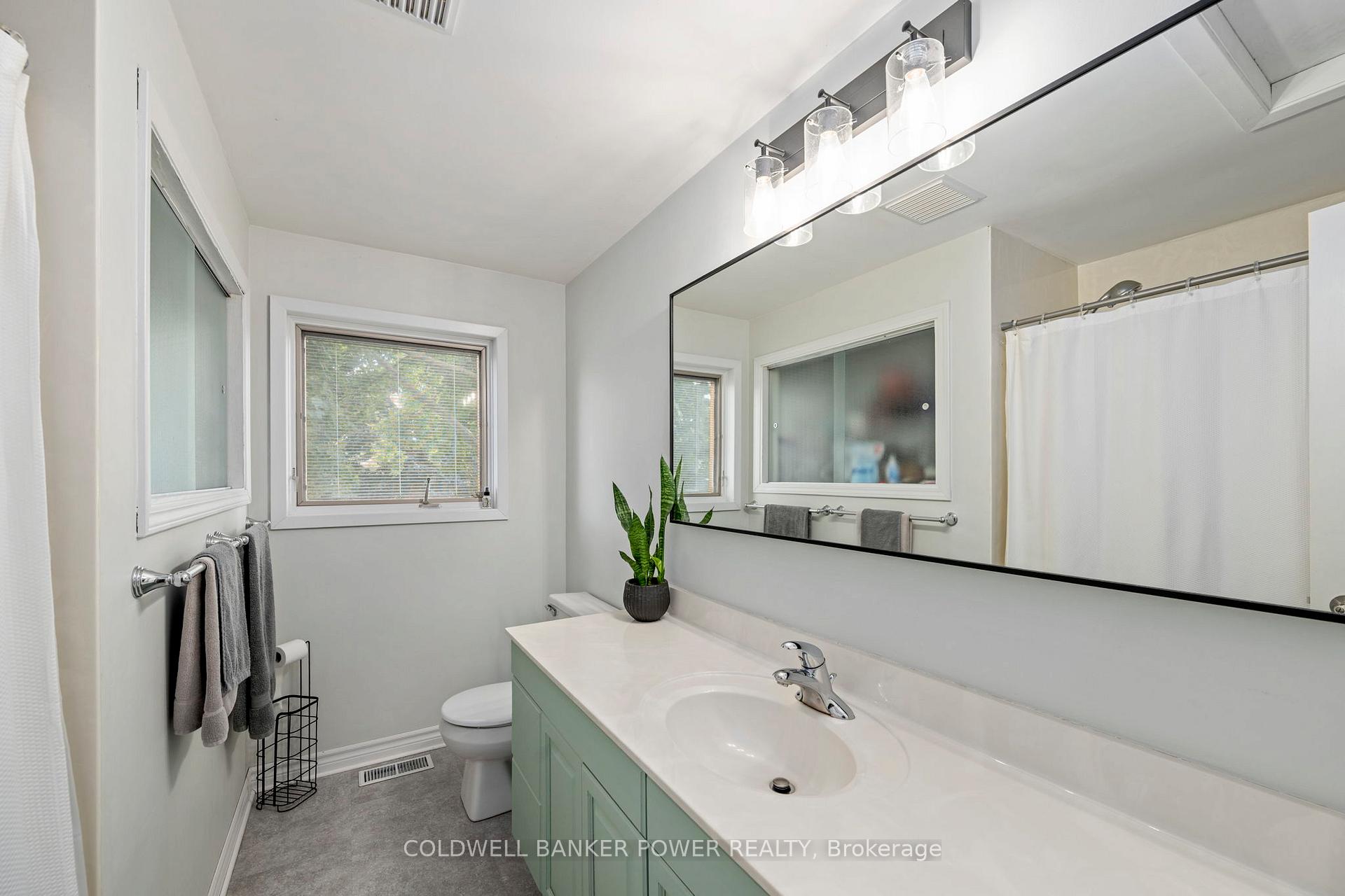Photo 10 of 170 Eva Street, Thames Centre, Dorchester — HOMEH