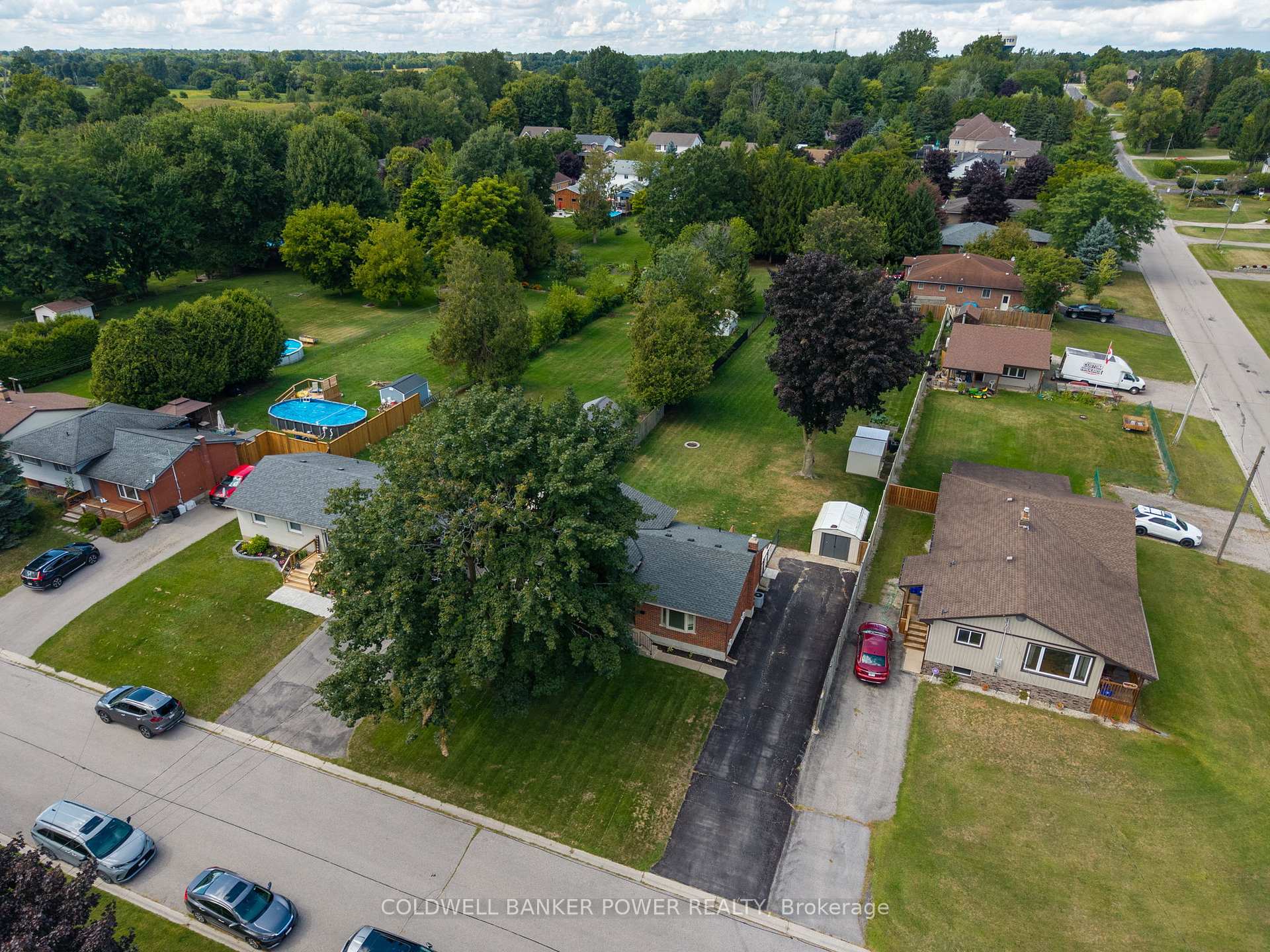 Photo 33 of 170 Eva Street, Thames Centre, Dorchester — HOMEH