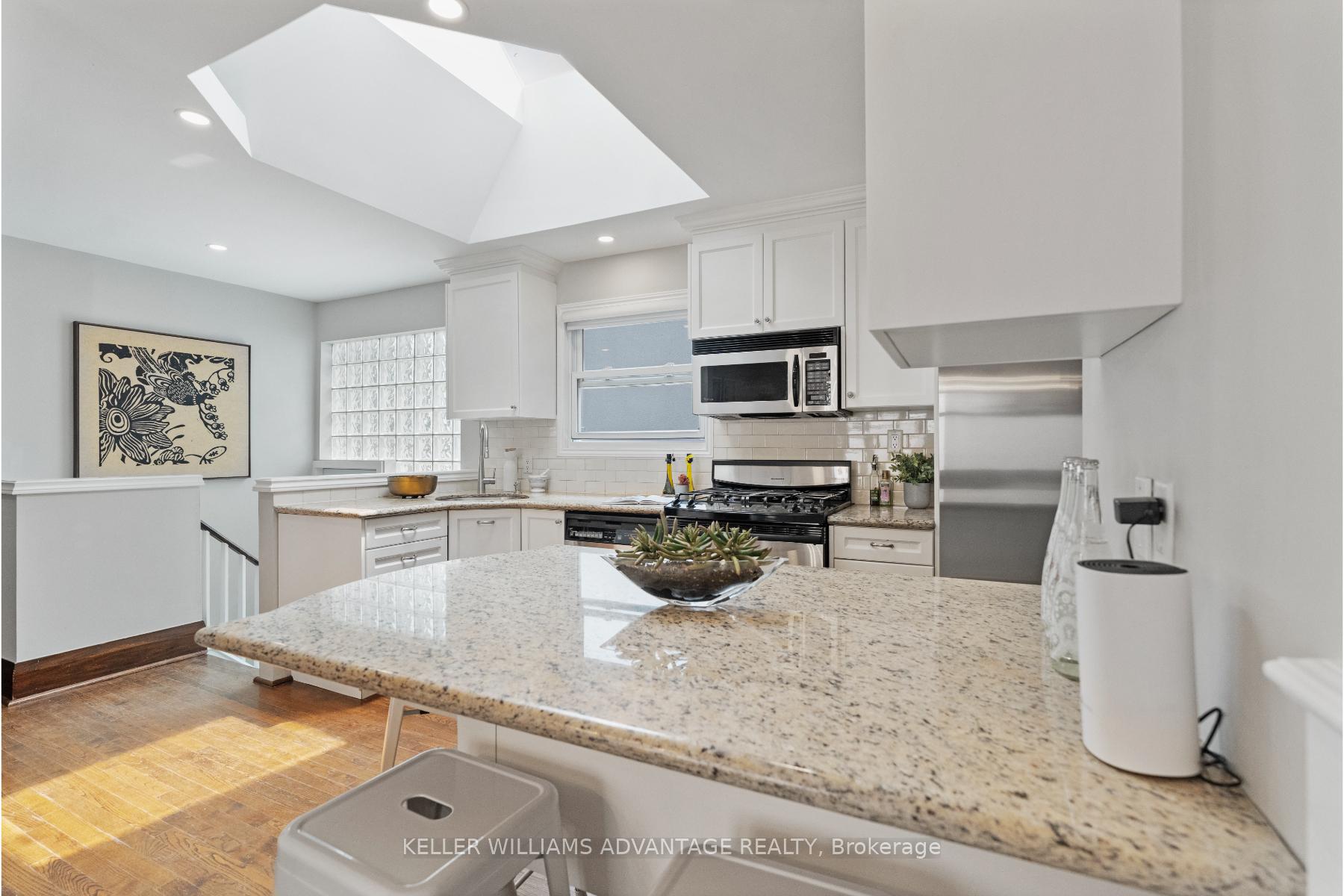 Photo 14 of 387 Elm Road, Toronto, Lawrence Park North — HOMEH