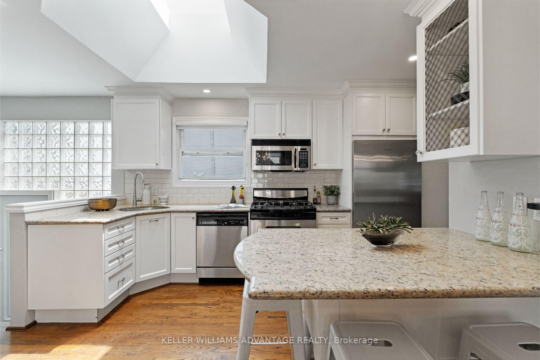 Photo 15 of 387 Elm Road, Toronto, Lawrence Park North — HOMEH