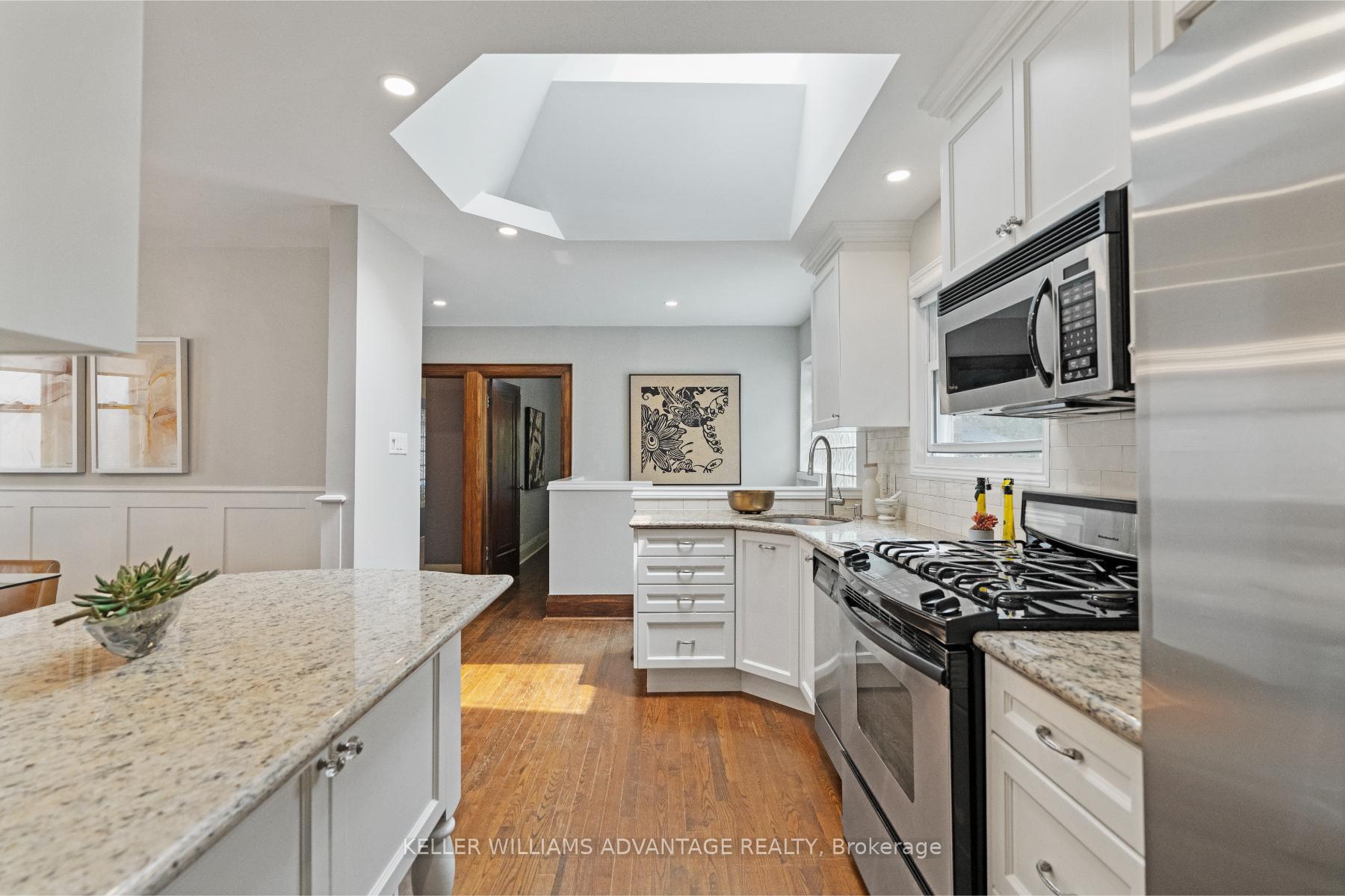 Photo 16 of 387 Elm Road, Toronto, Lawrence Park North — HOMEH