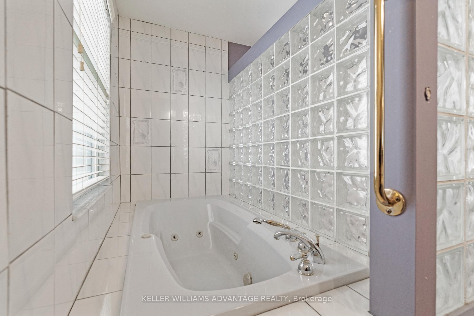 Photo 26 of 387 Elm Road, Toronto, Lawrence Park North — HOMEH