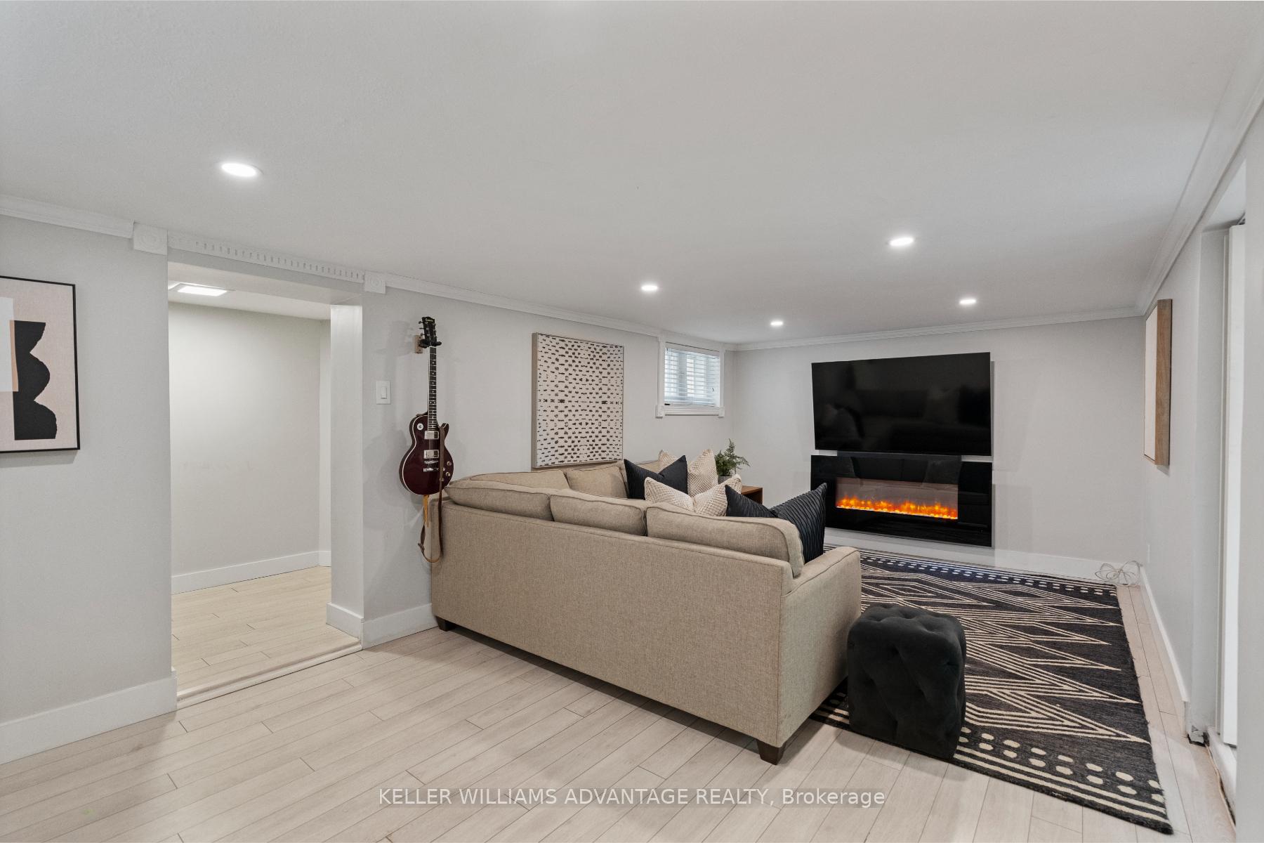 Photo 33 of 387 Elm Road, Toronto, Lawrence Park North — HOMEH