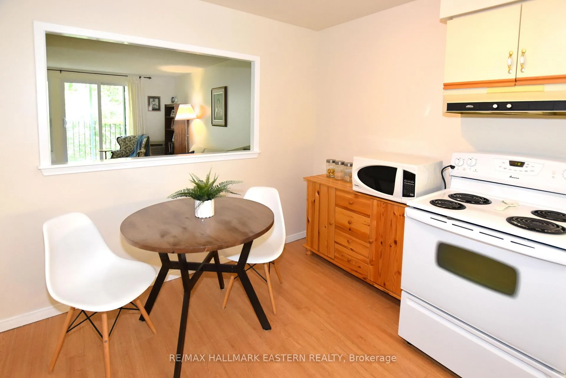 Photo 8 of Unit 208, 1111 Water Street, Peterborough, Northcrest Ward 5 — HOMEH